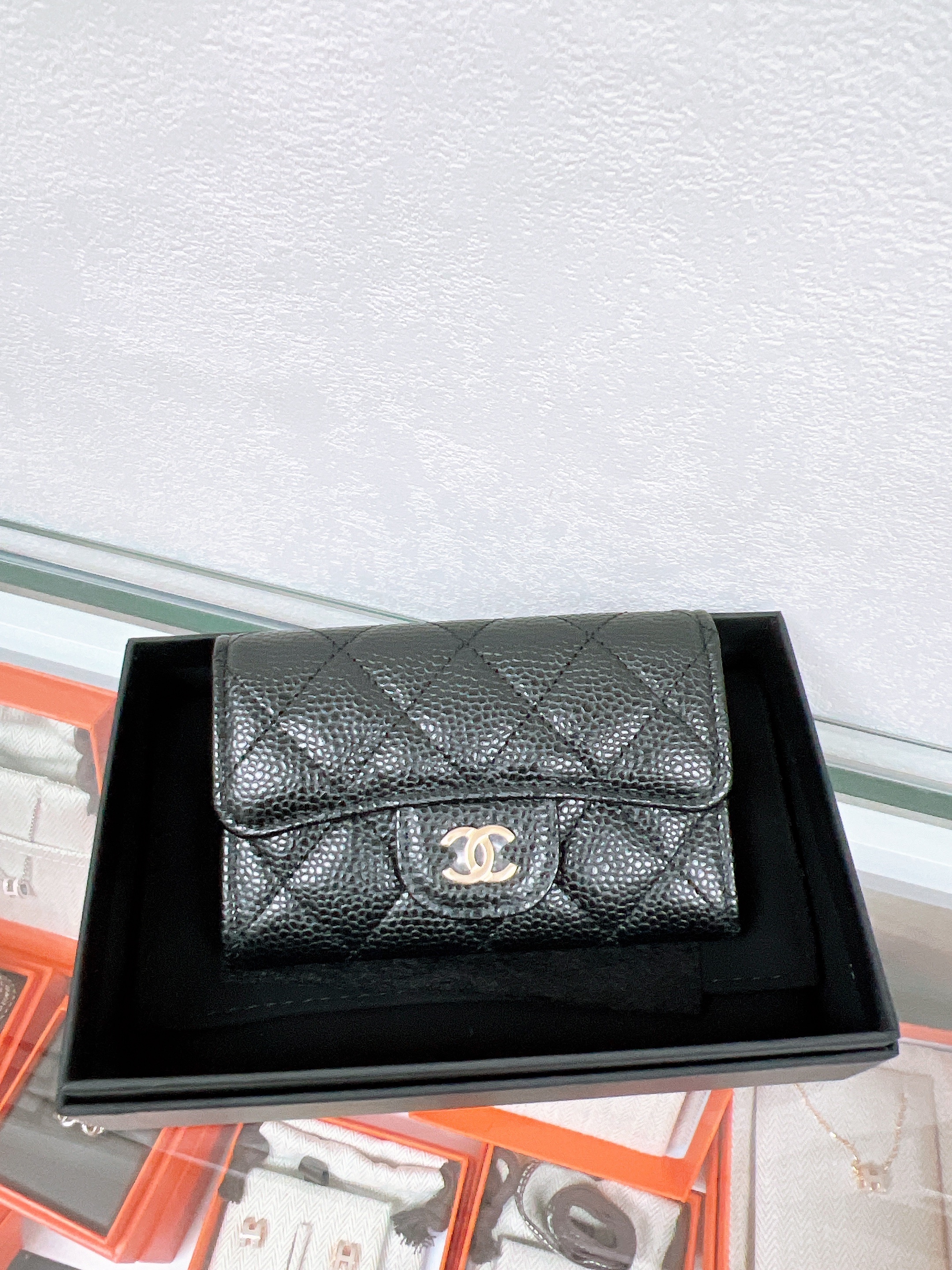 *Brand New* Chanel classic flap card holder (black caviar/ GHW)