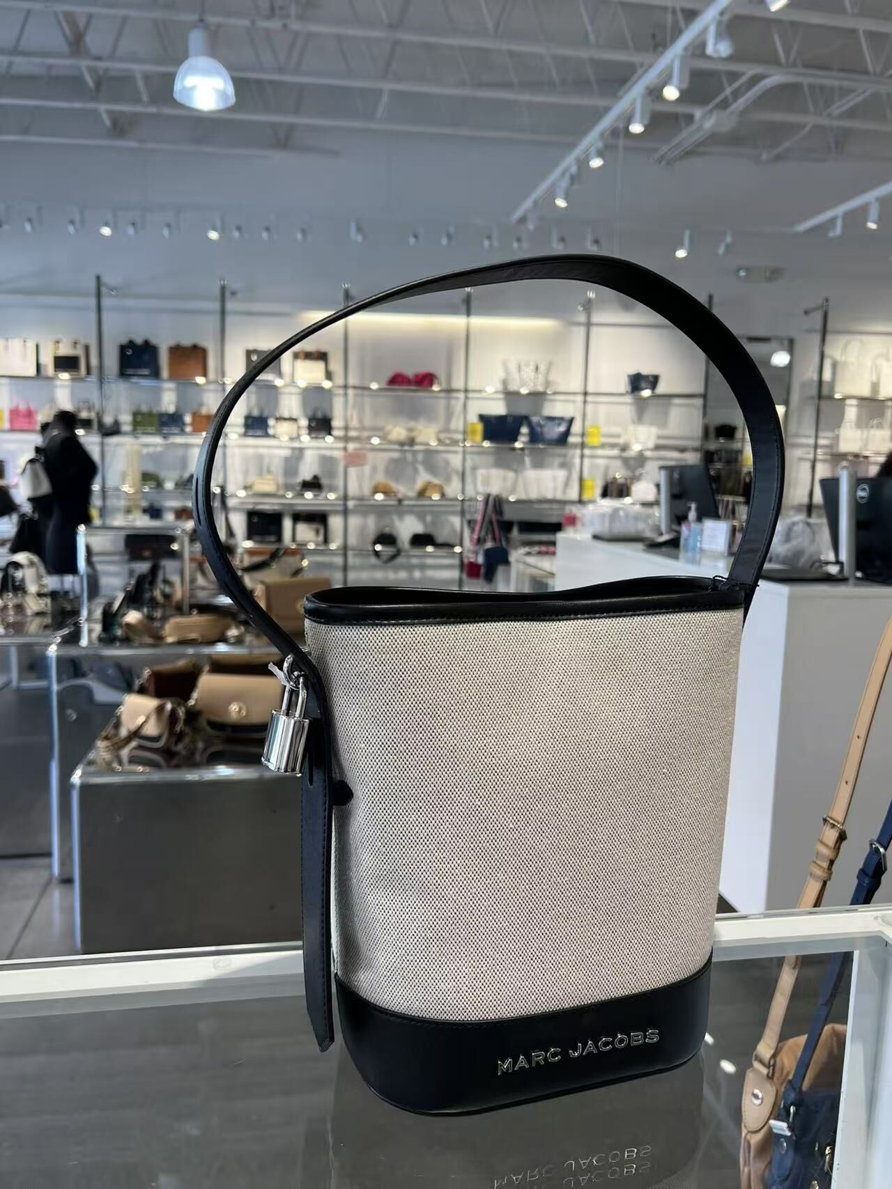 【預購】Marc Jacobs G072820 水桶包