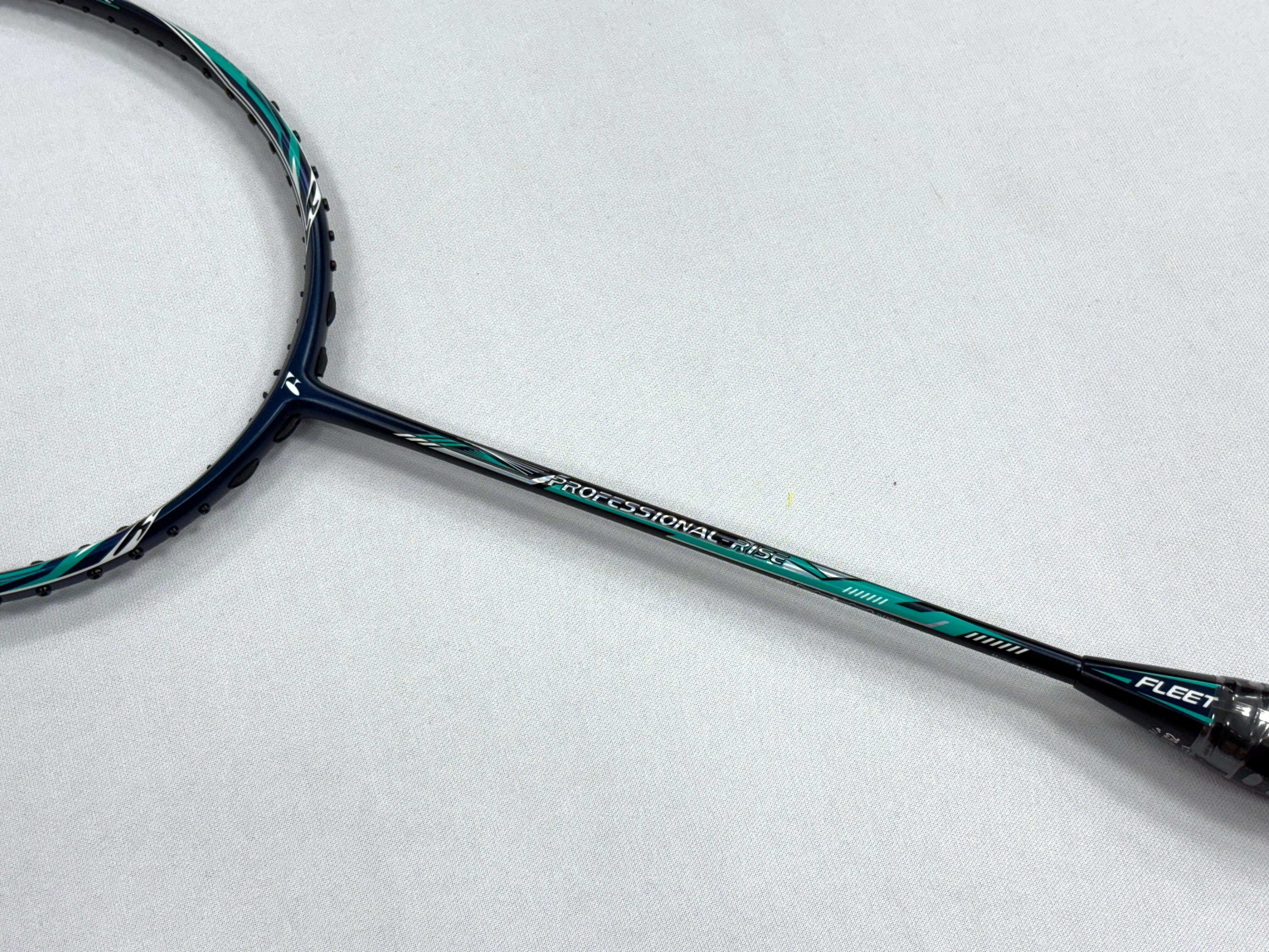 FLEET PRO-ULTRA-NEW-4U 羽球拍