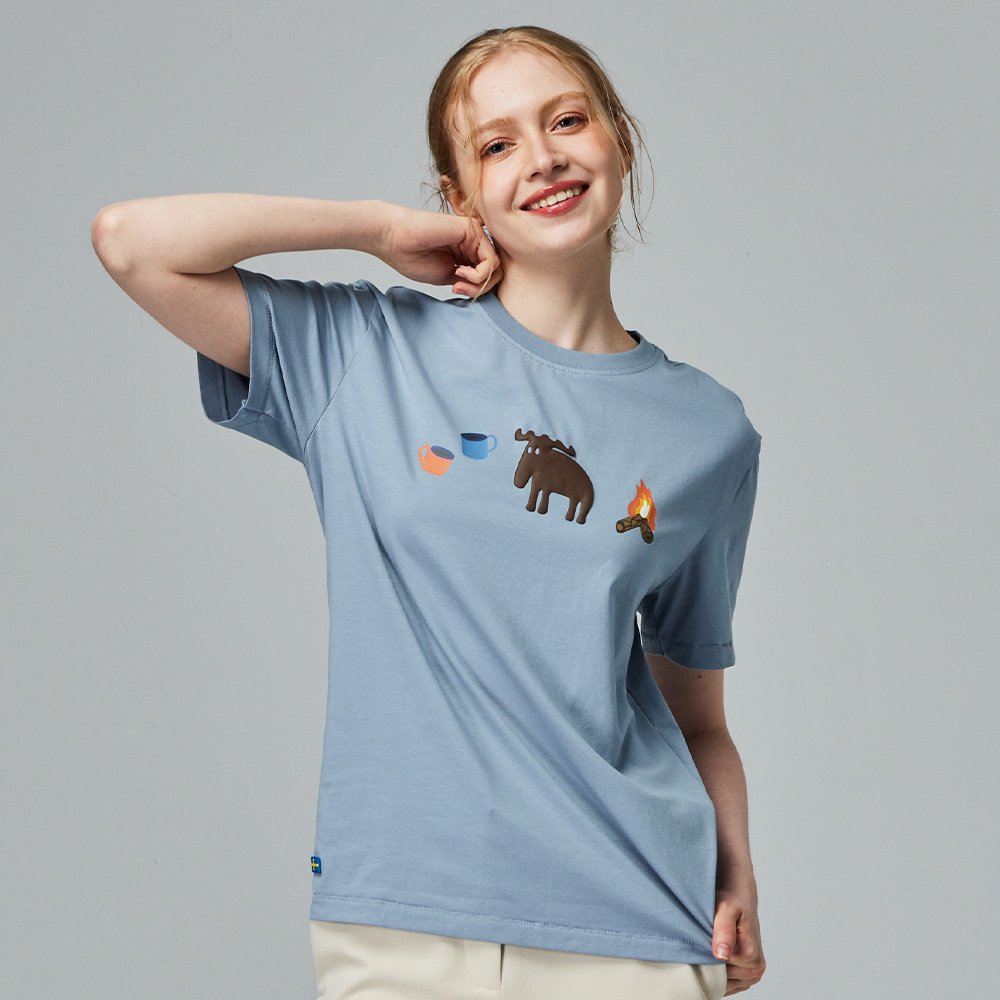 moz 發泡 露營駝鹿 舒涼 柔彈T恤-灰藍 女款