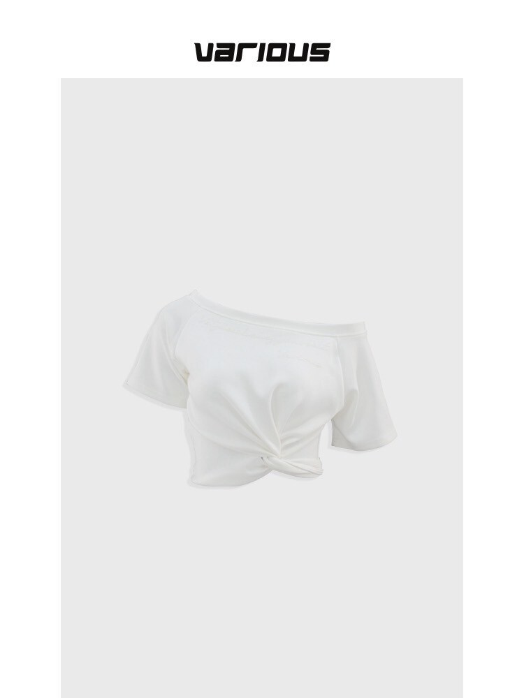 鬆弛舒適區’Comfortable—太空斜肩上衣