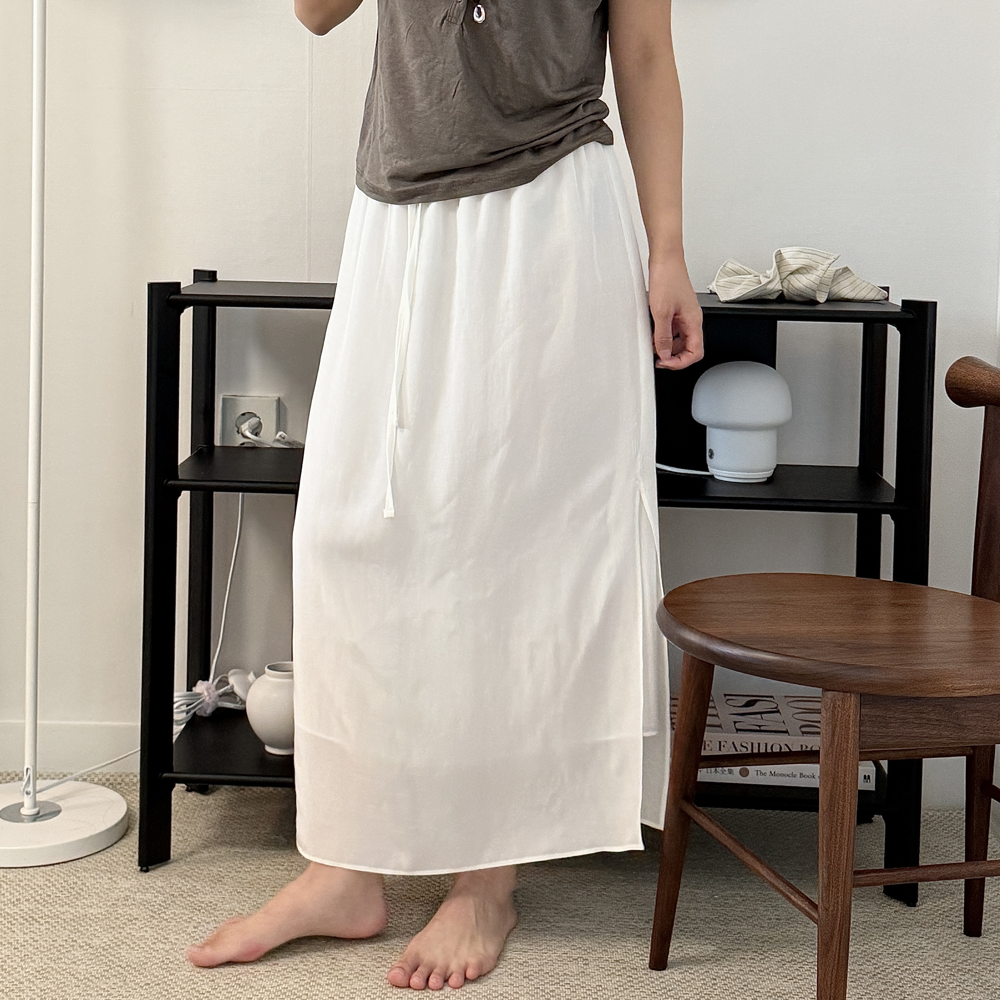 涼爽親膚感 棉麻長裙（白／淺灰）