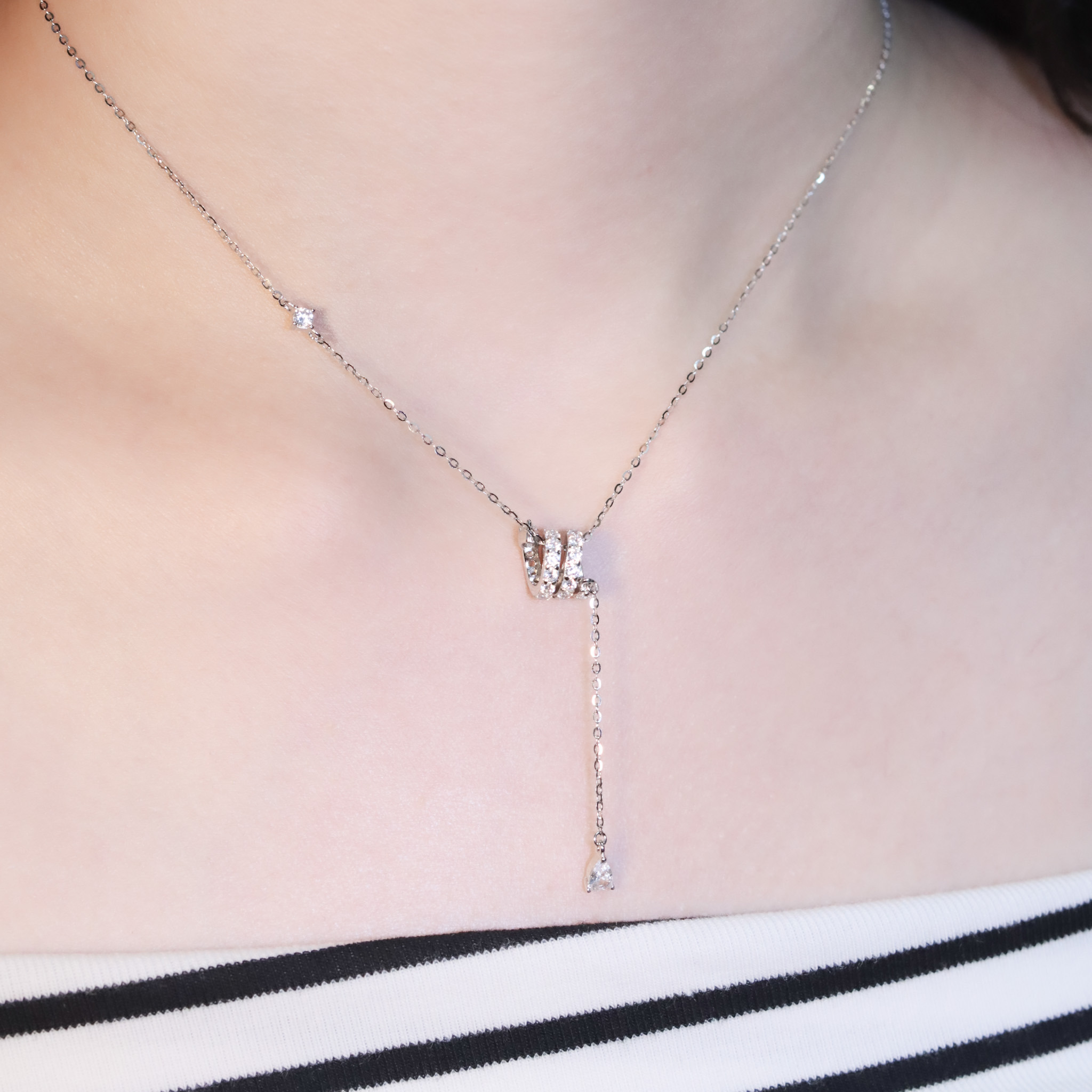 | 925純銀・厚鍍白金 | 流星落下時項鍊 | NE1446 |