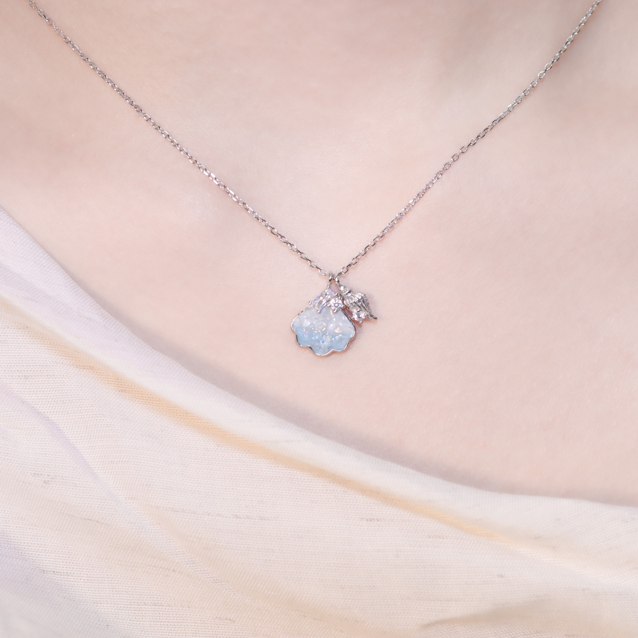 | 925純銀・厚鍍白金 | 漫藍貝殼小夢項鍊 | NE1452 |