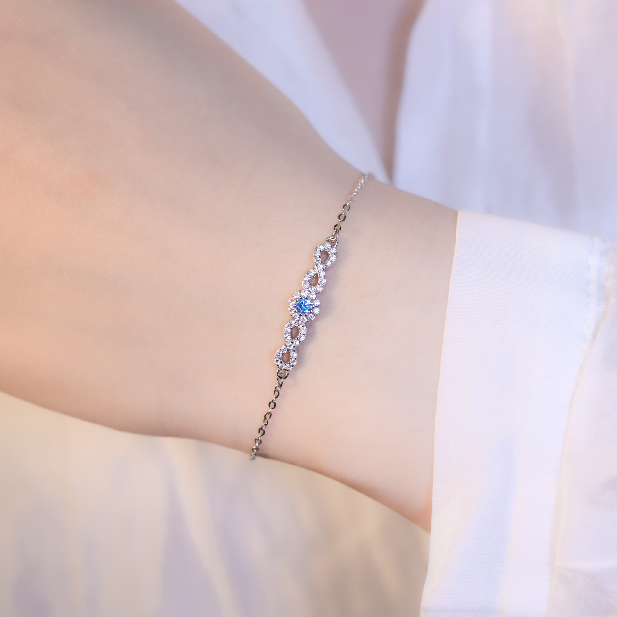 | 925純銀・白金 | 漫藍無止境手鏈 | BR1386 |