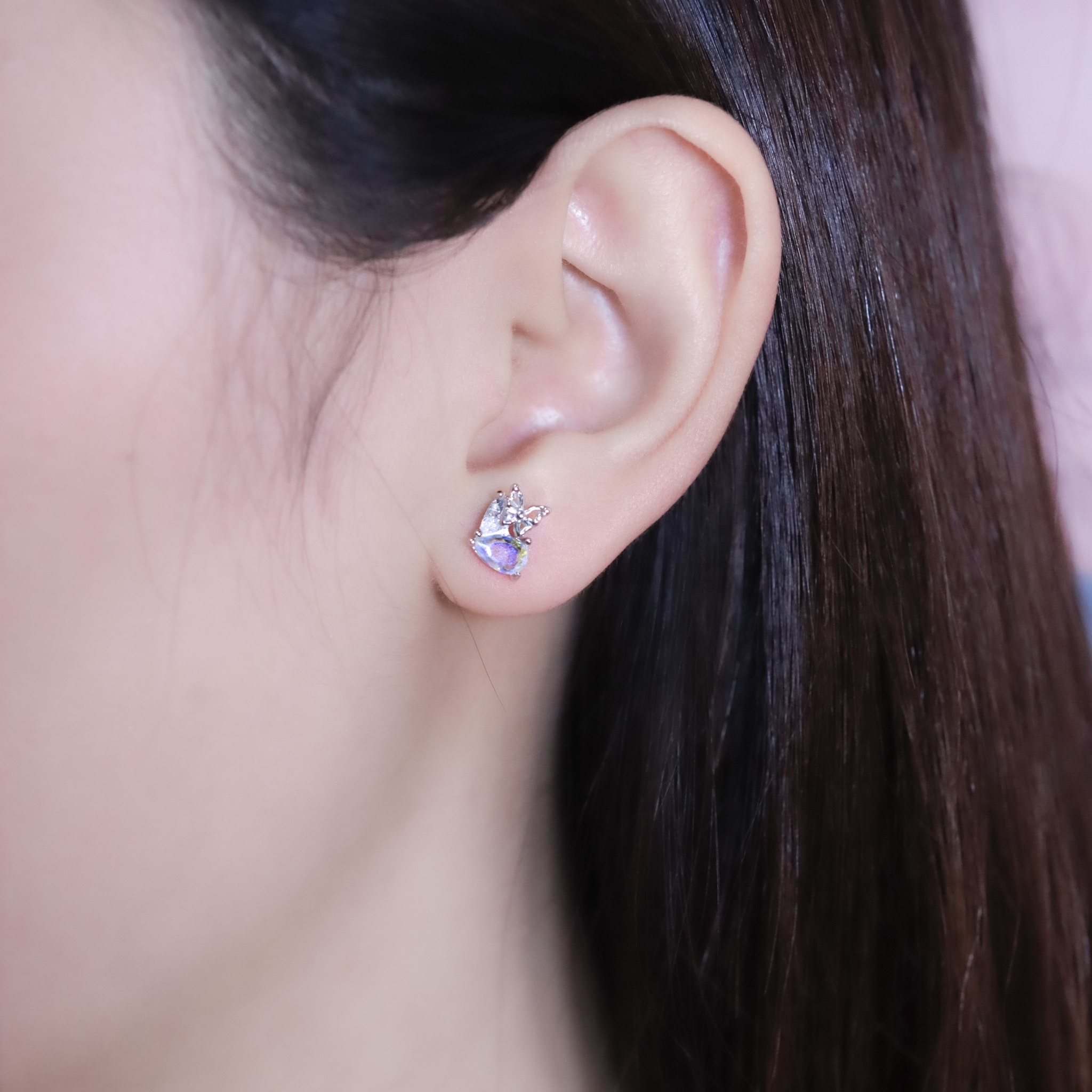 | 925銀・厚鍍白金・琉璃 | 極光蝶趣愛意耳環 | EA1028 |