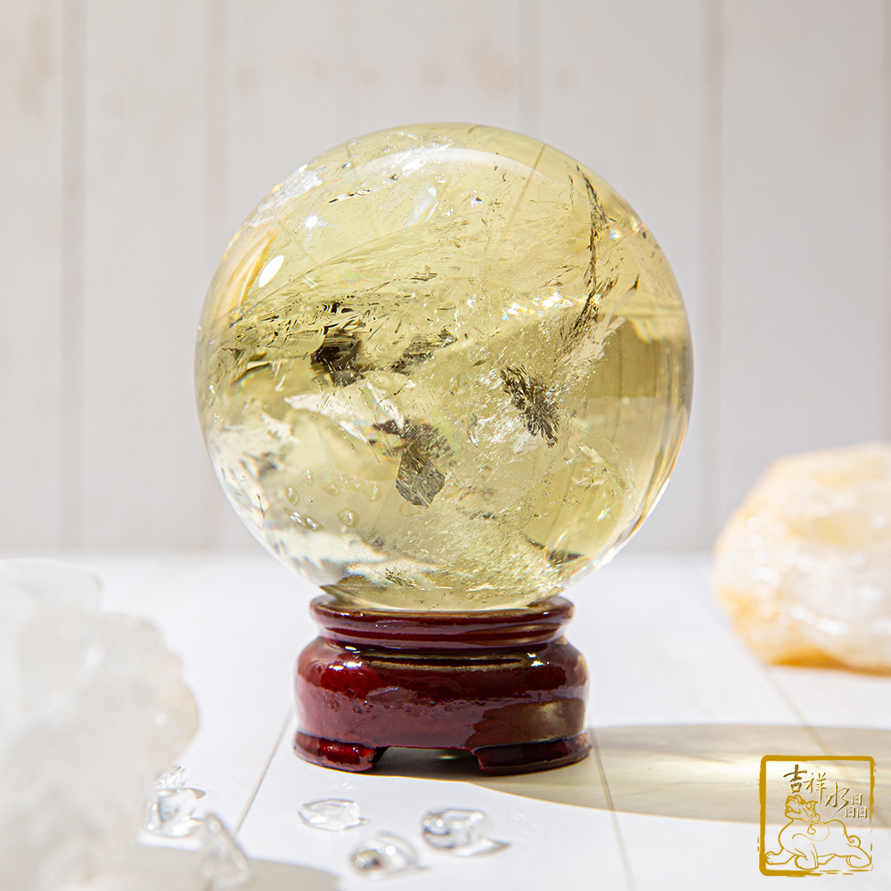 黃水晶球 7.3cm 旺偏財運