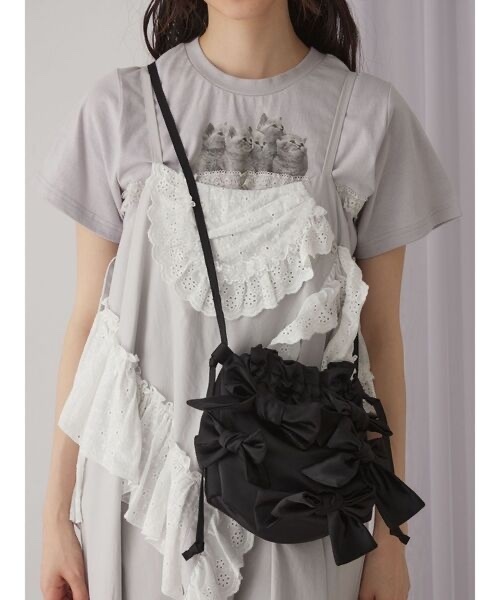 merry jenny / ribbon pochette