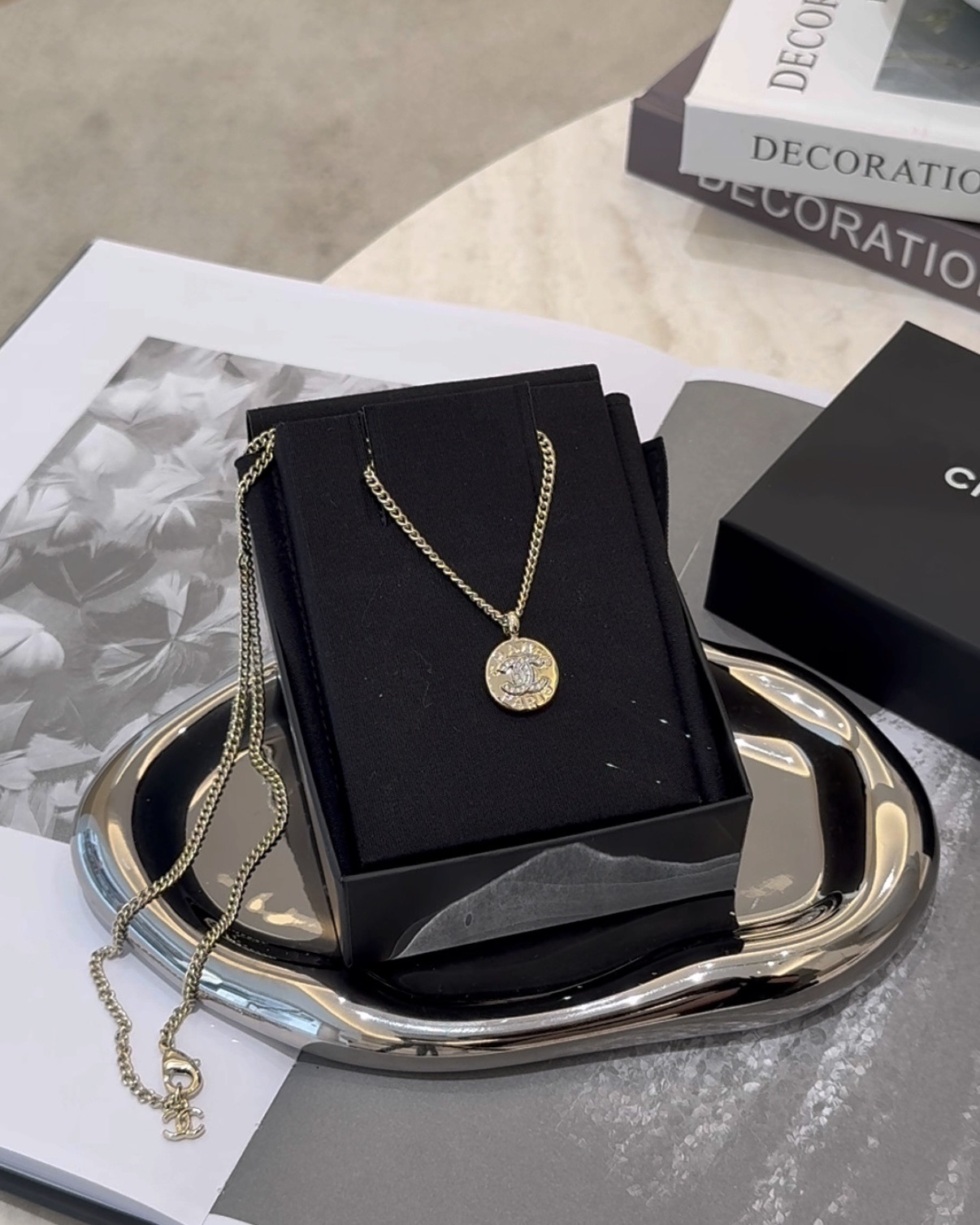 CHANEL｜25A 鑲鑽金幣項鍊