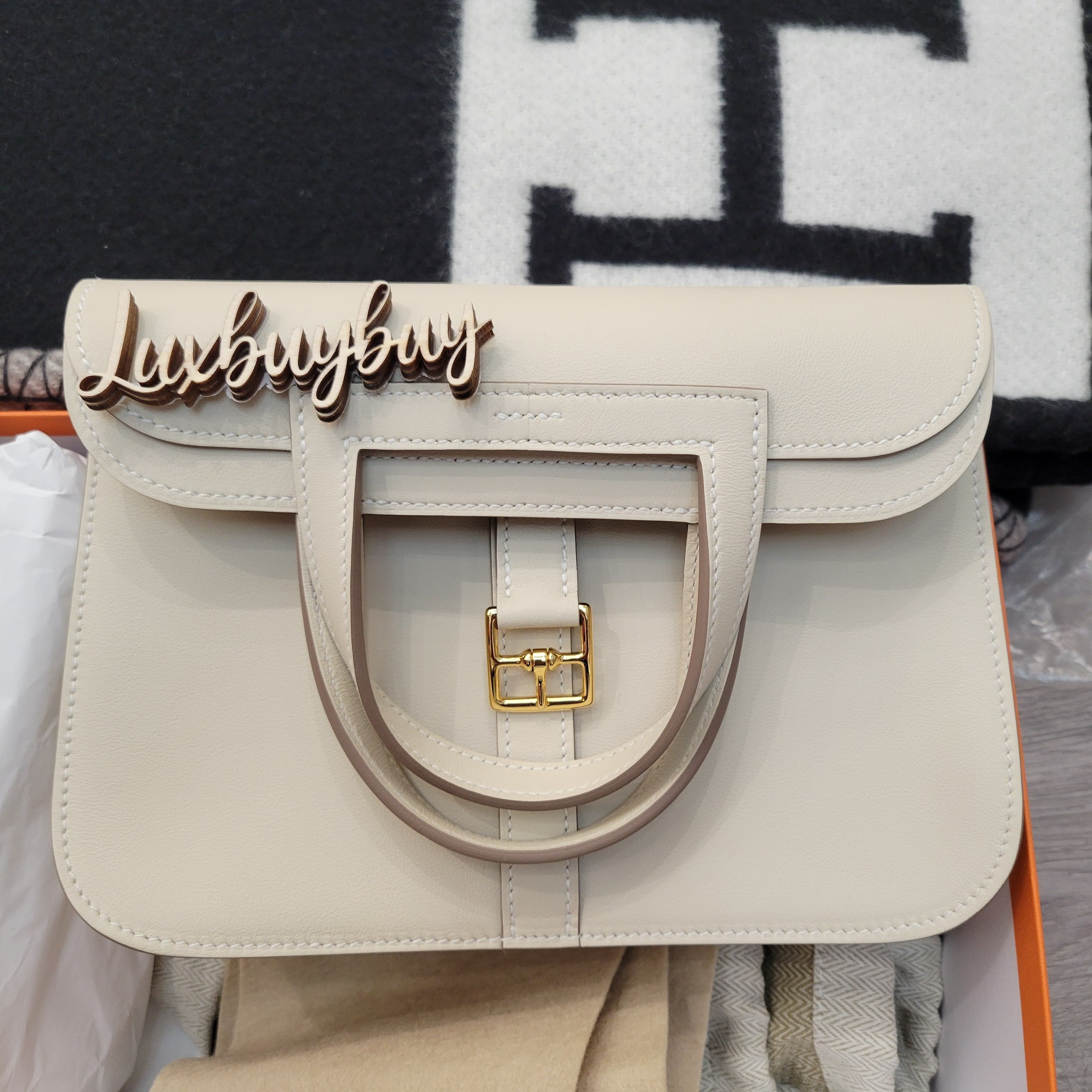 HERMES MINI HALZAN 8L BETON CC 冰川白金扣 SWIFT皮