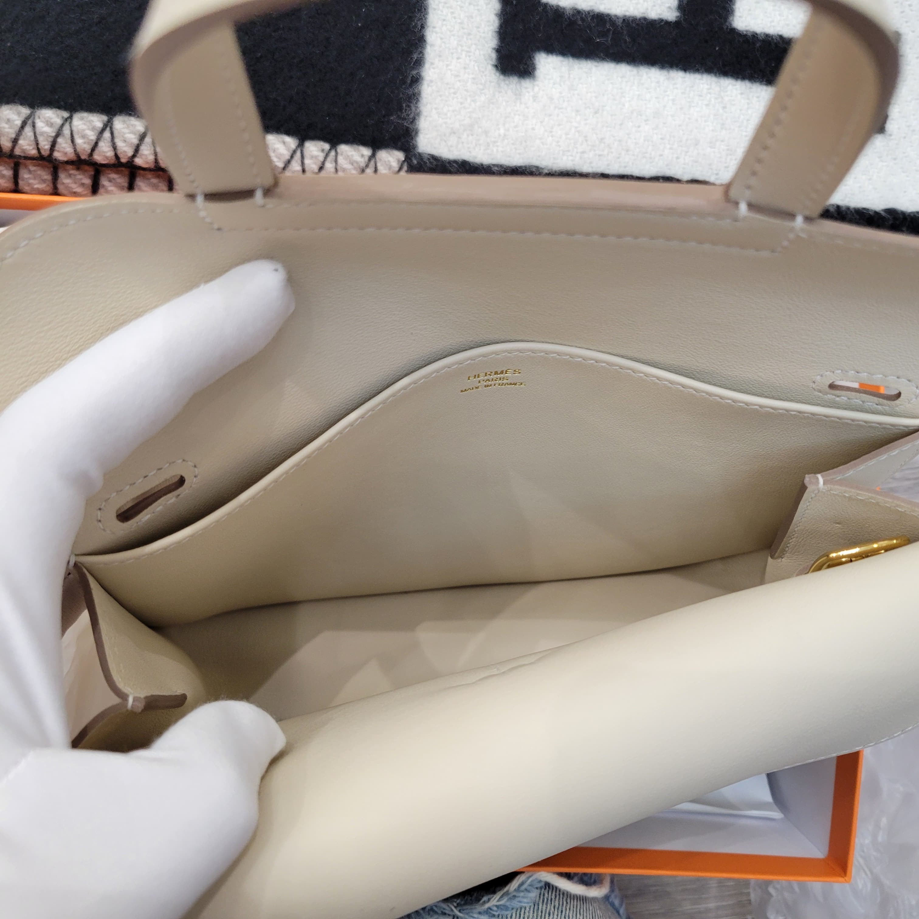 HERMES MINI HALZAN 8L BETON CC 冰川白金扣 SWIFT皮