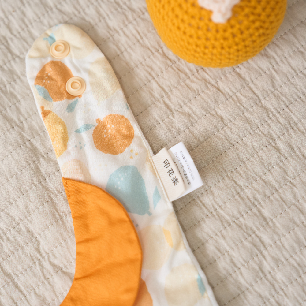 印花樂小圓領口水巾/寶柚桔利/活力黃綠