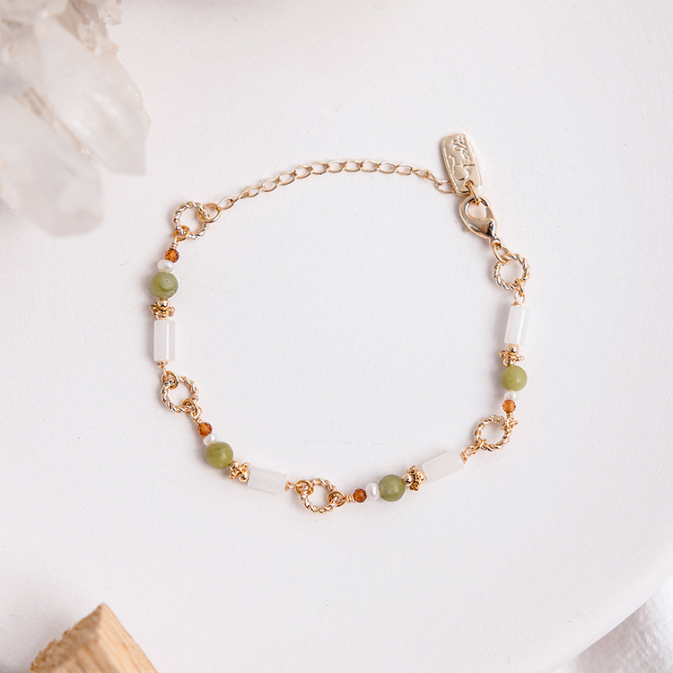 八月誕生石 • 花菸草 • 只愛你一人 – 橄欖玉 – 手鍊