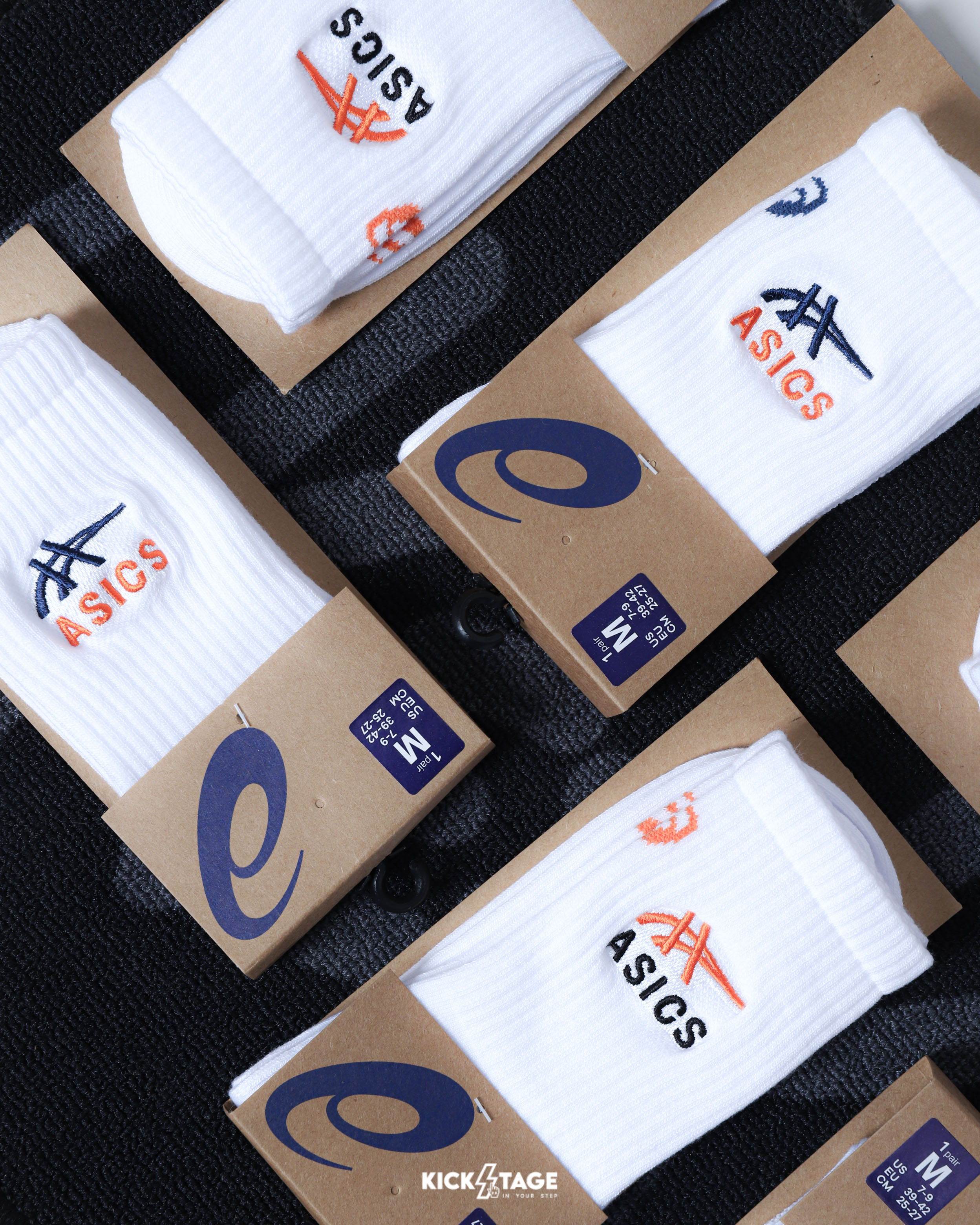 ASICS 亞瑟士 白色 橘字標 黑字標 基本款 中性 訓練 刺繡 運動 中筒襪 長襪【3033C243】