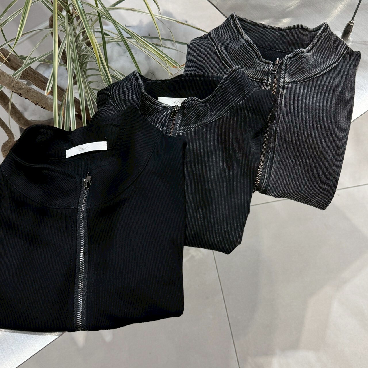 冷線設計 水洗雙拉鍊立領短袖上衣