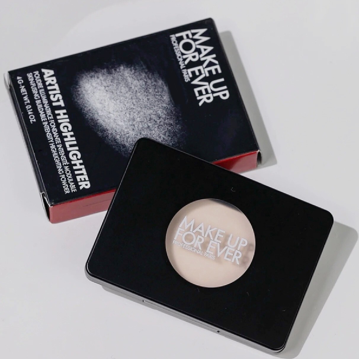 新版 MAKE UP FOREVER 藝術大師 放膽玩色 H100 4G