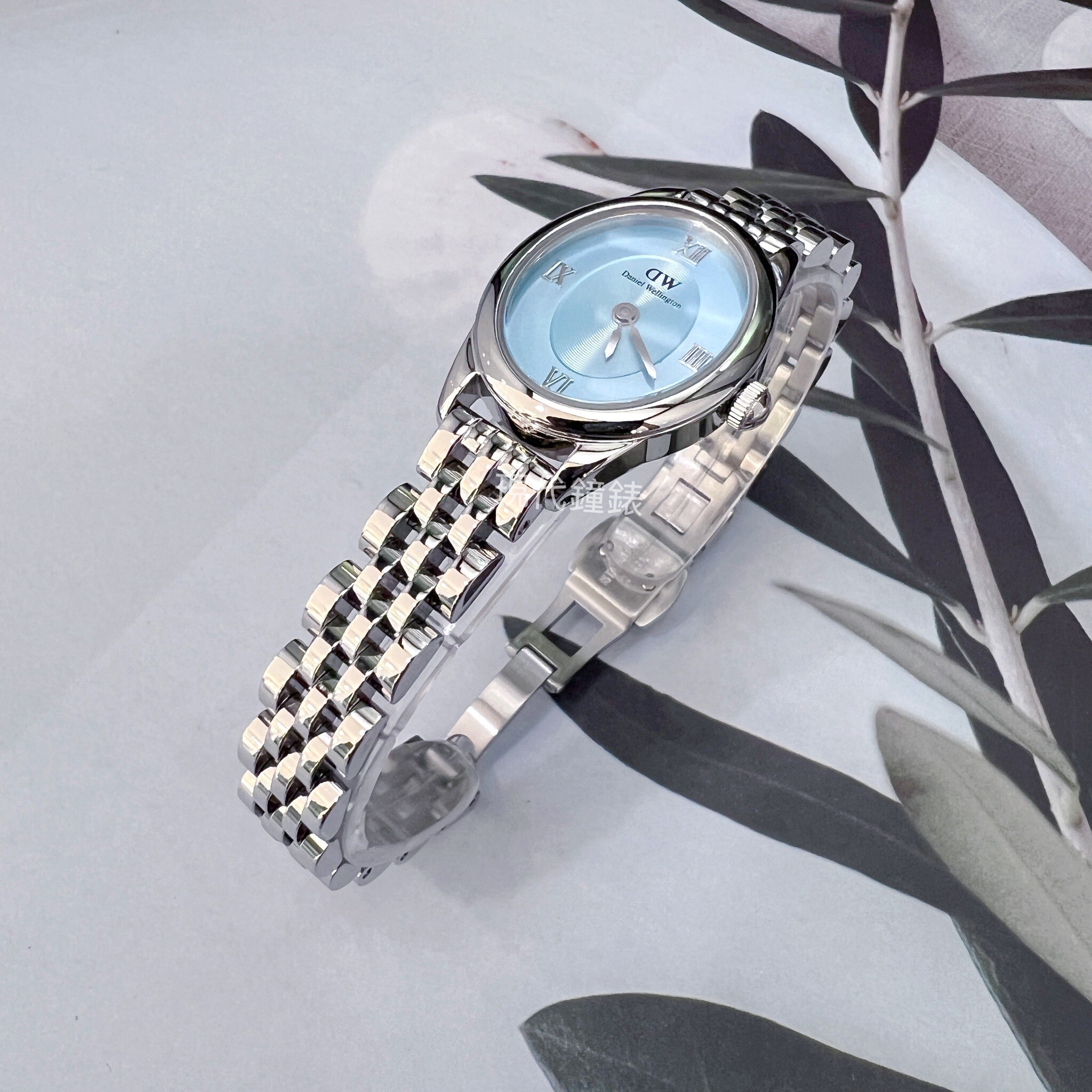 【DW Daniel Wellington】Ophelia Mini 古典橢圓女錶DW00100809 22mm 現代鐘錶