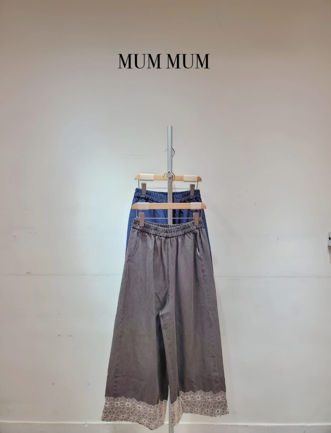 03534a／韓國獨特花邊牛仔褲 28-40/47/36