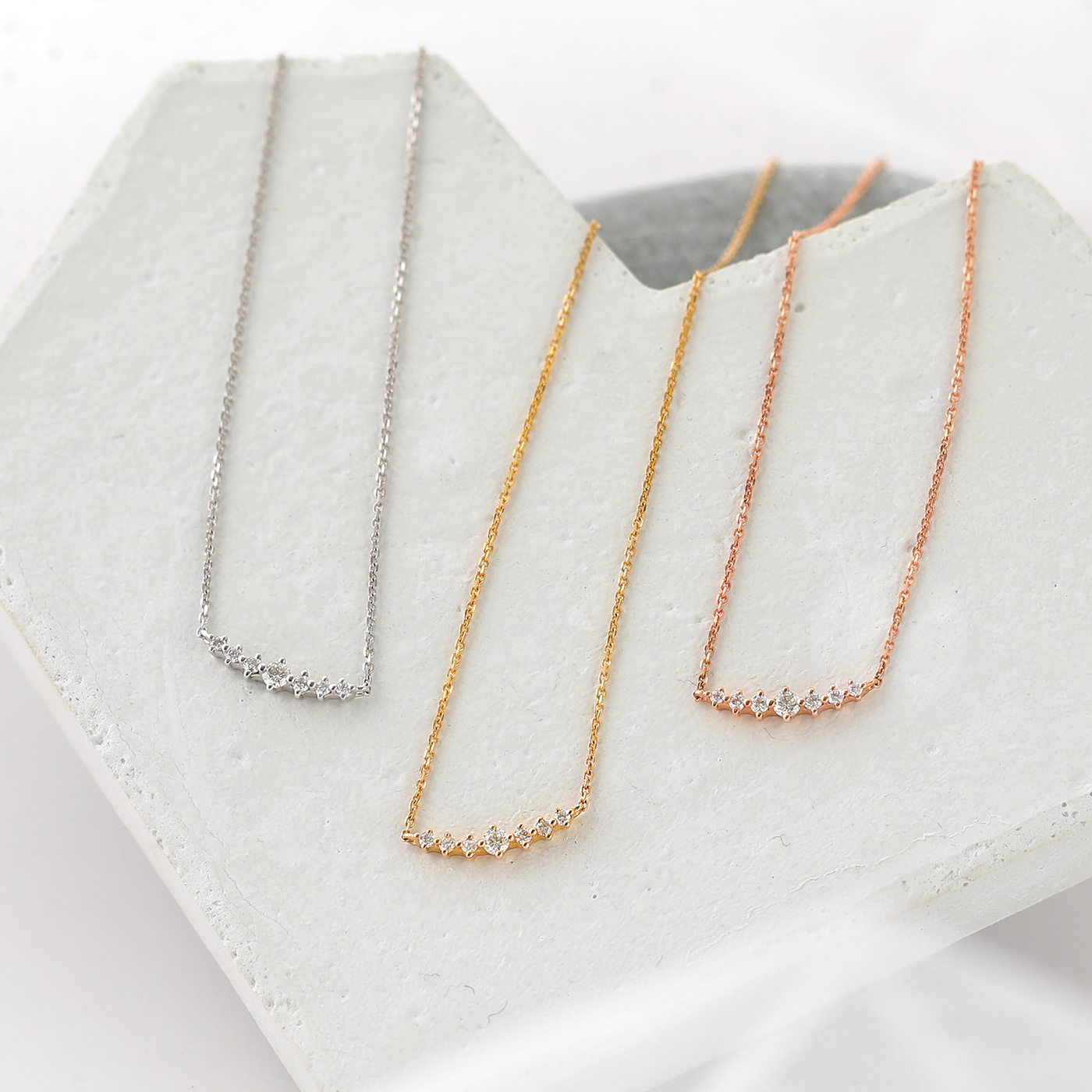 甜蜜微笑 — 10分鑽石項鍊