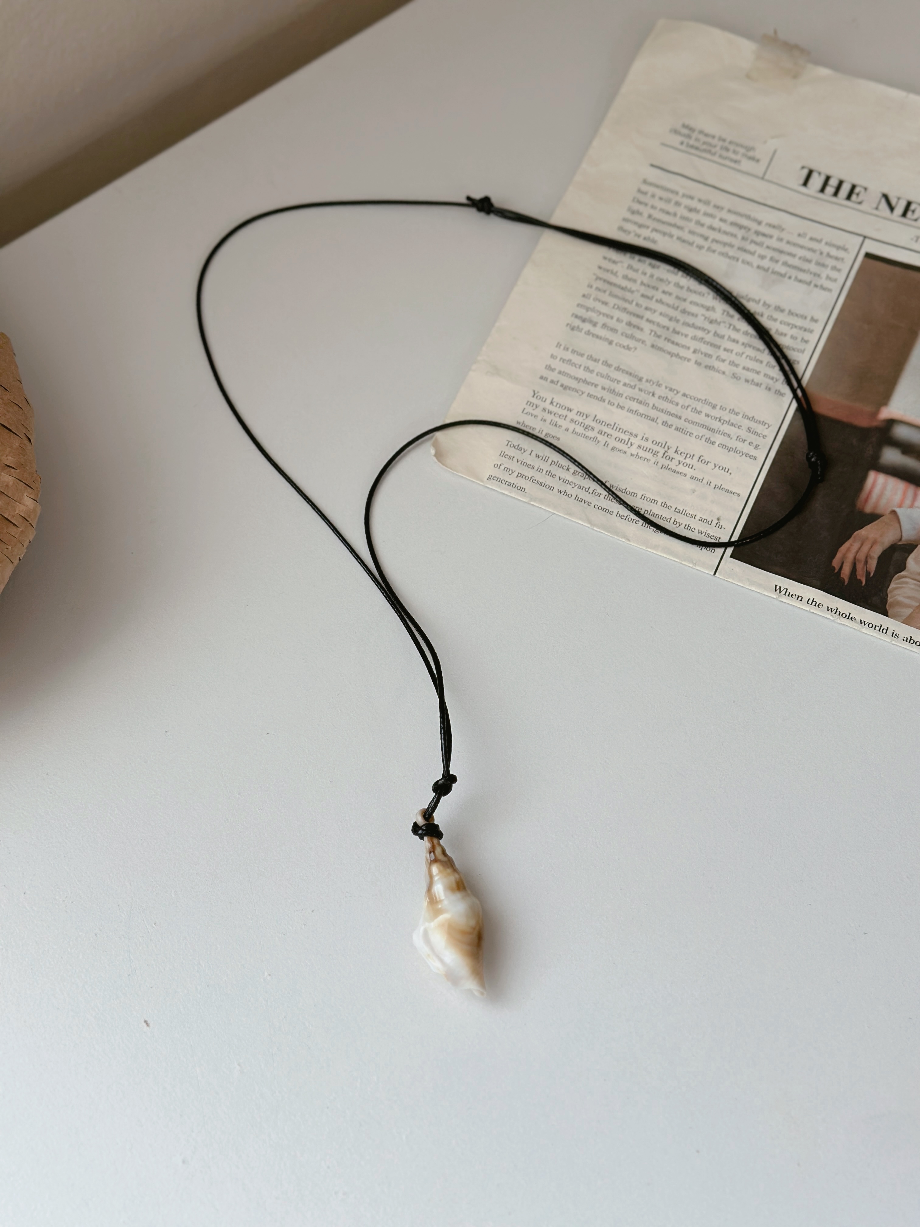 Rubi Shell Necklace -D84