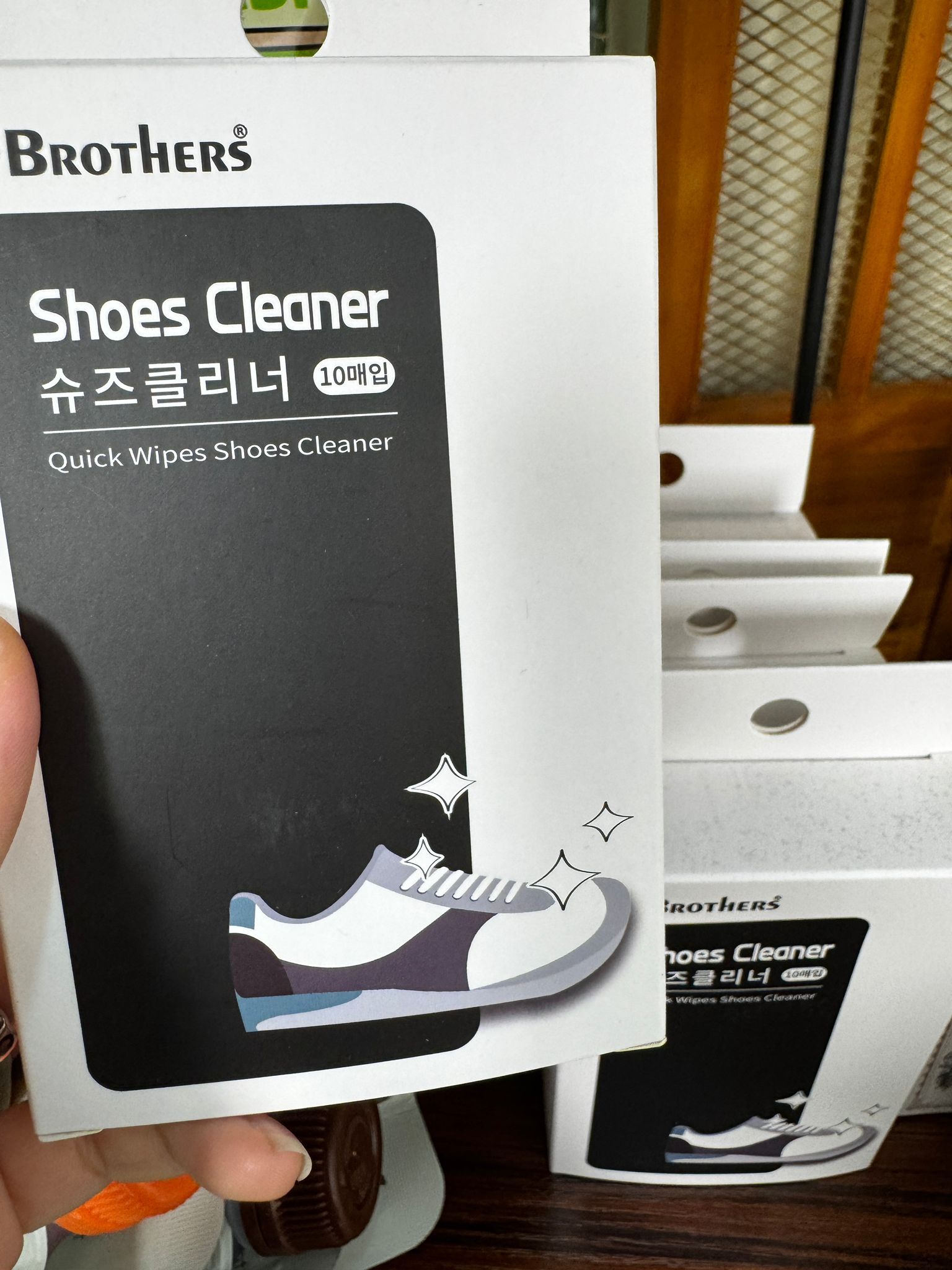 韓國 3 BROTHERS shoes cleaner 鞋用濕紙巾 10入/盒【多種材質的鞋款 ✔️立即還您乾淨鞋面✔️】