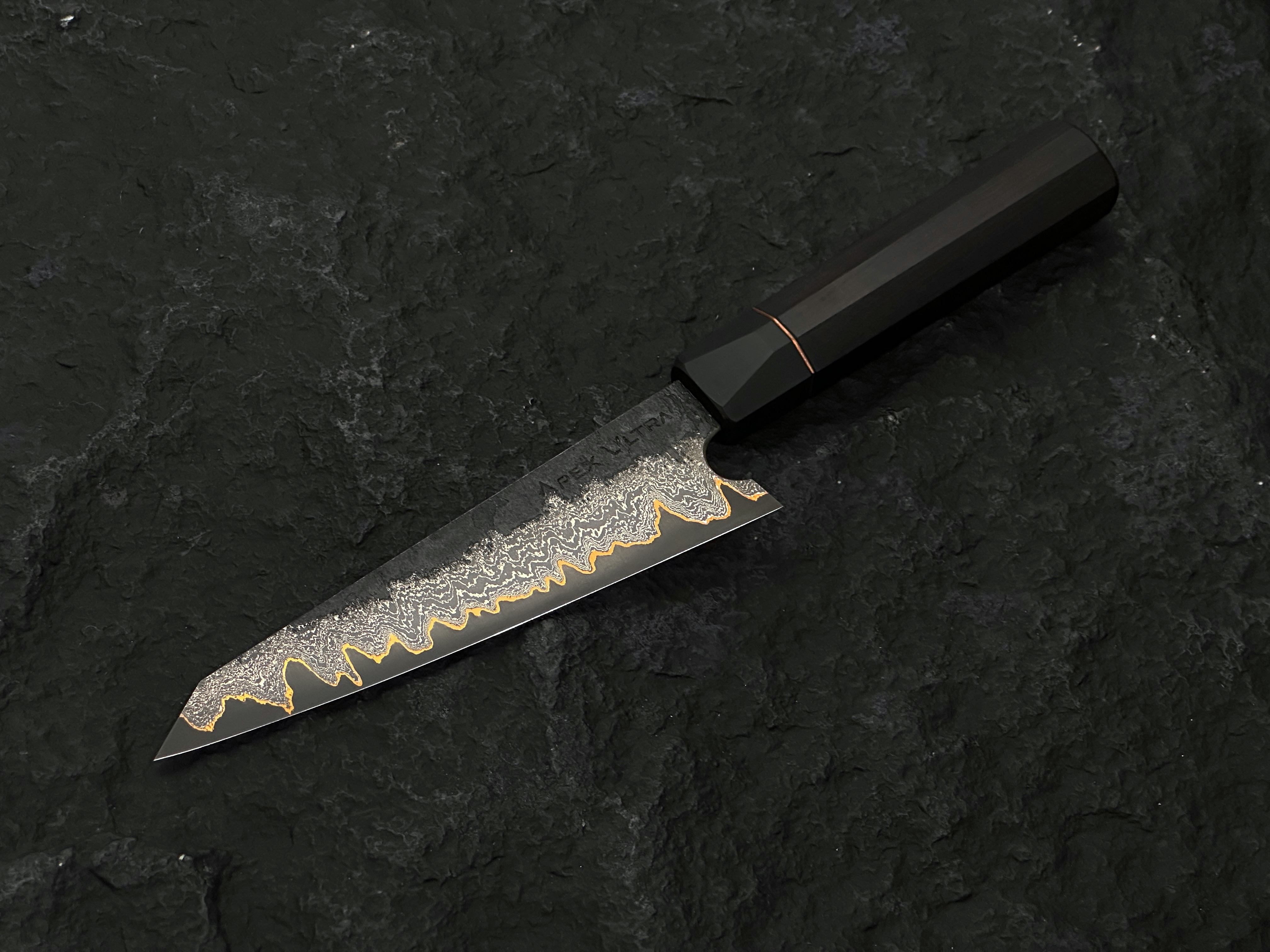 Songpon Apex Ultra Cu-Mai 大馬士革鋼 骨透