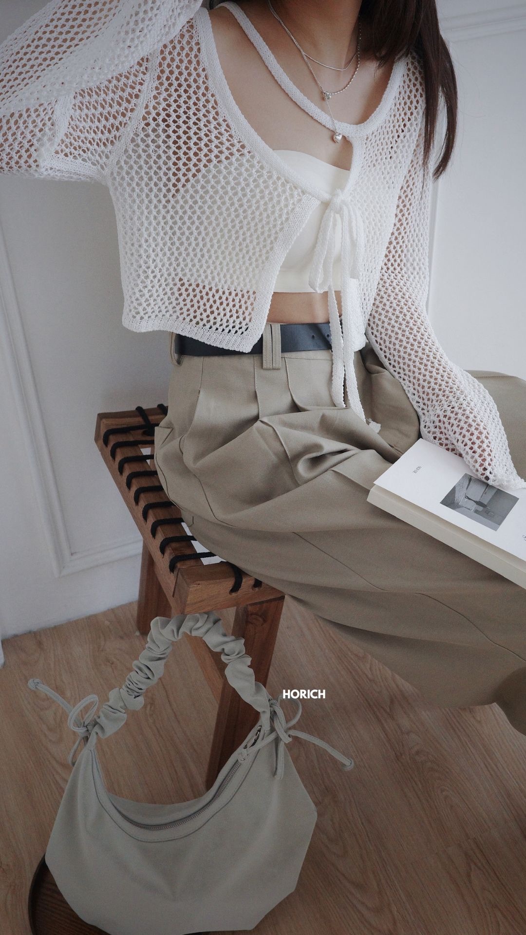 𝗝𝘂𝗹𝘆.𝟮𝟵 /804-洞洞繞脖針織短外套(3色)-白色