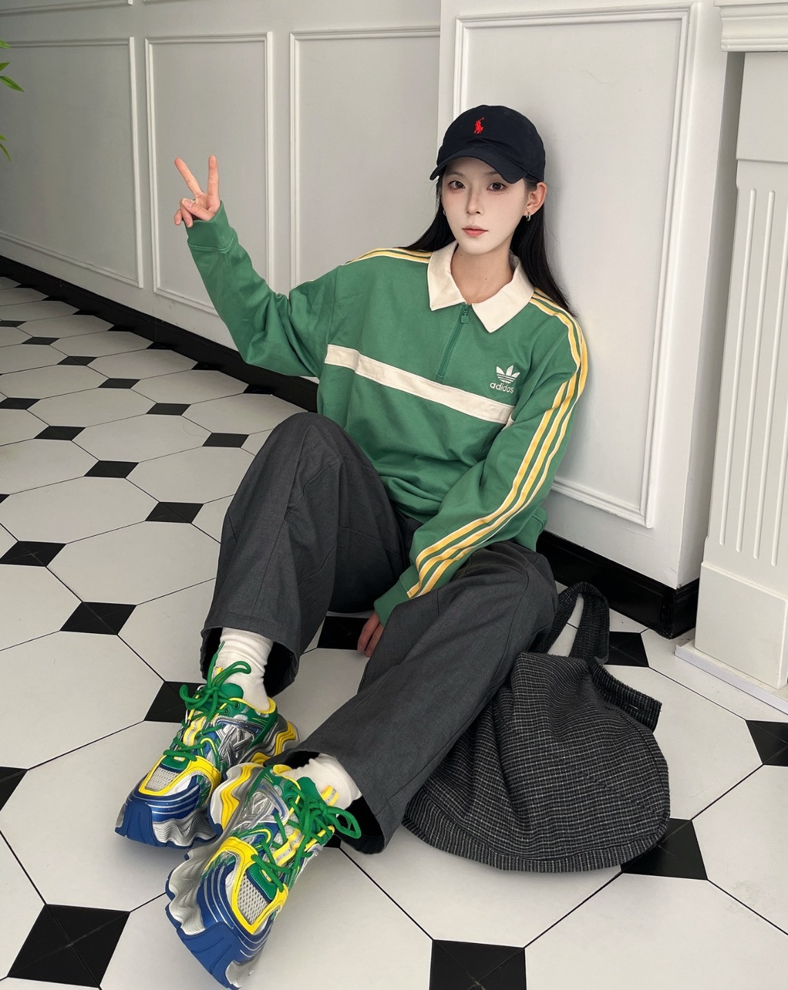 adidas Originals 三線拼色運動Polo衛衣 男款 半拉鍊翻領 美式復古風 綠色上衣🔥July25