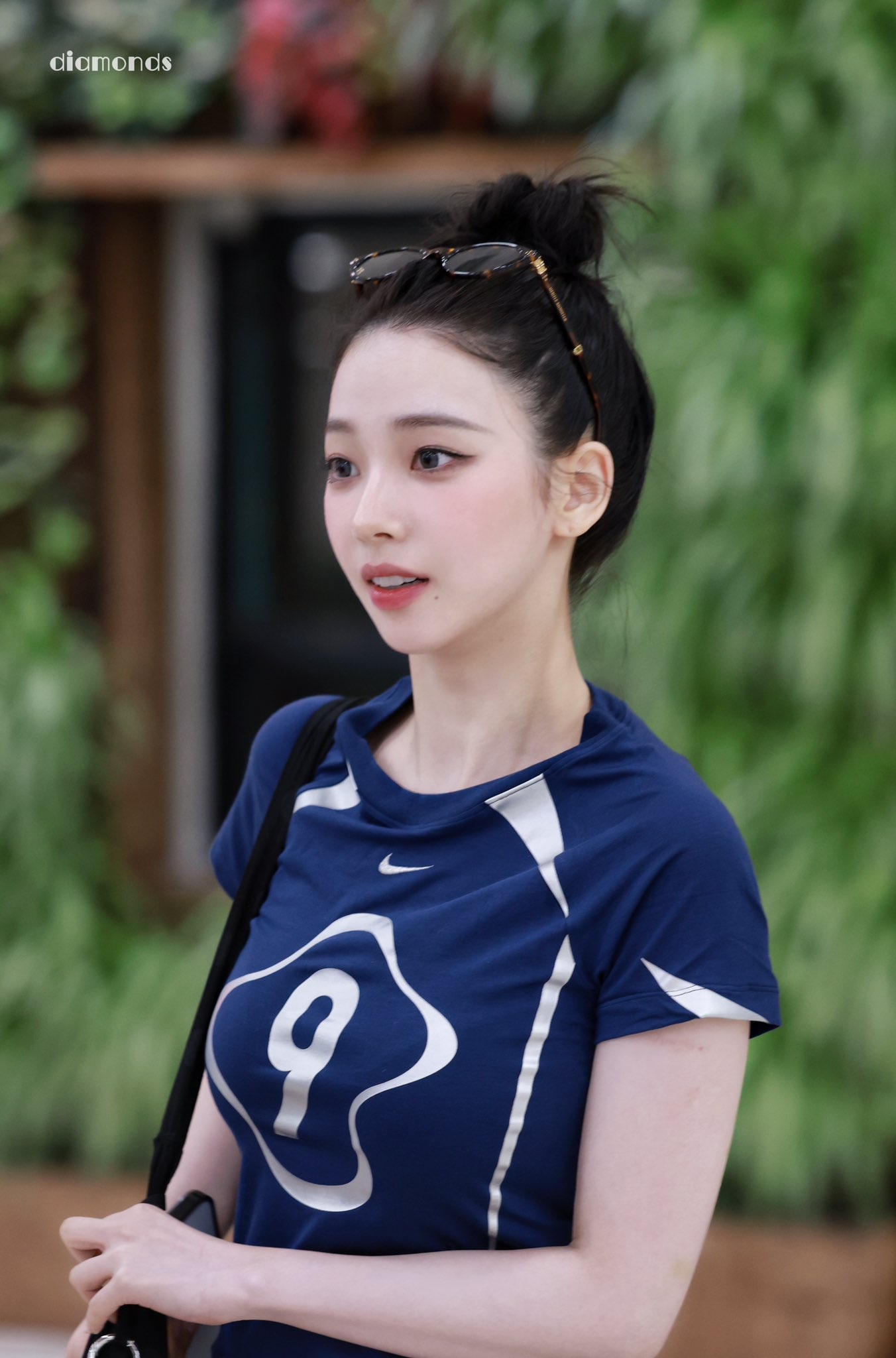 Nike Sportswear Chill Knit 女款T恤aespa Karina 卡寶