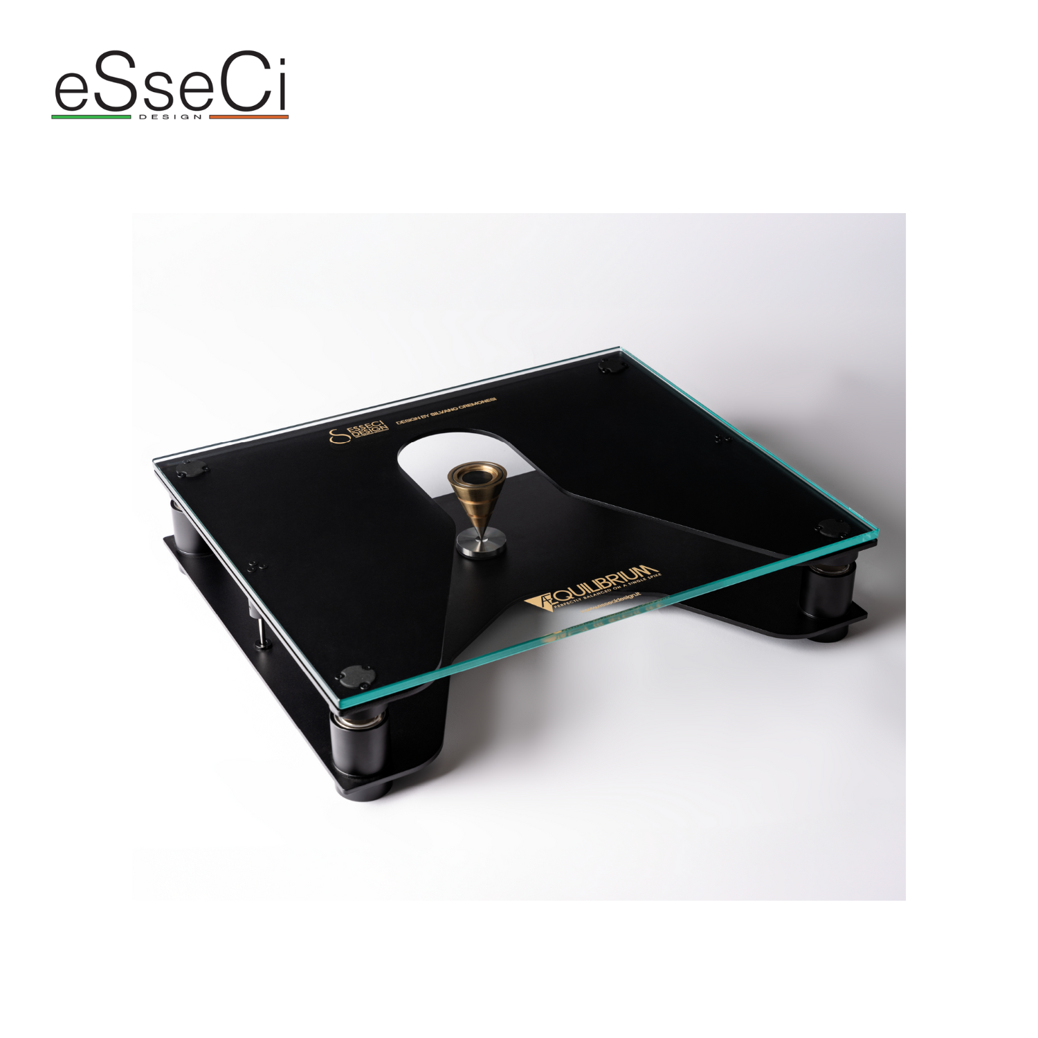 eSseCi DESIGN Aequilibrium Super Rigid Isolation Platform