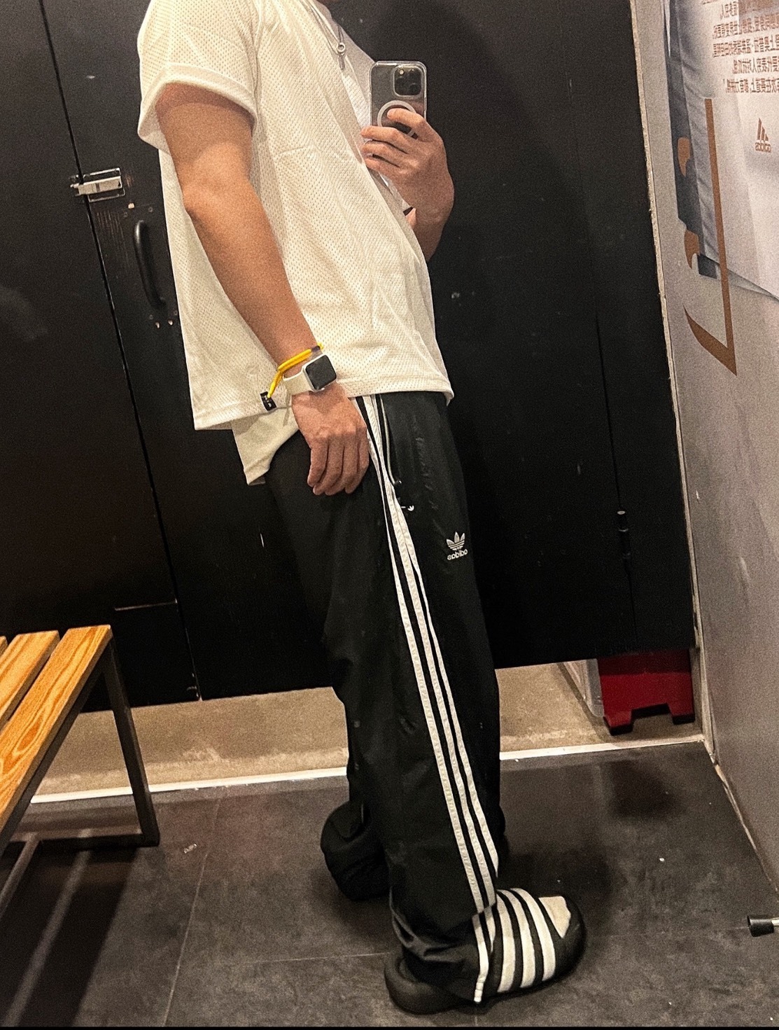 🔥 adidas Originals × YESEYESEE 聯名 三線運動長褲 男款 黑色 潮流百搭款 (三條線束口褲 韓國潮牌聯名) July25