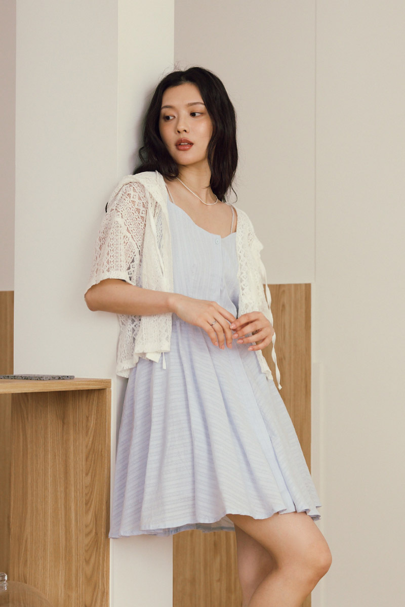 造型直條紋傘襬背心洋裝