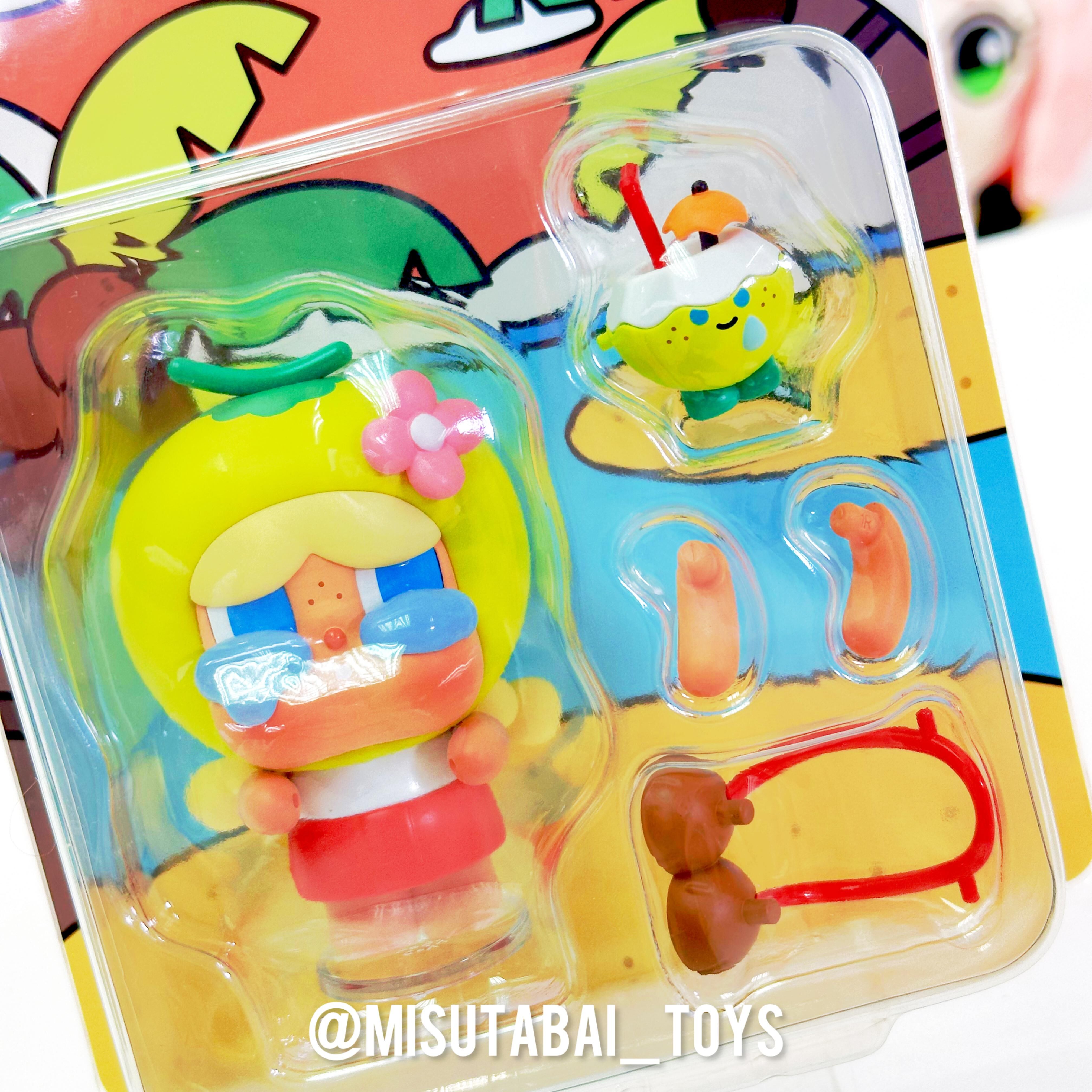 Crybaby Coconut Figure-Green    ( POPMART )