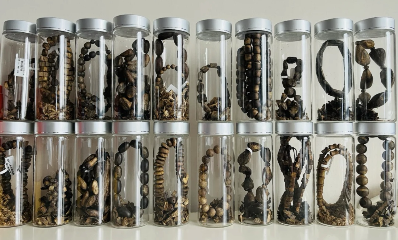 【直播】LL072901 沉香小木條香玻璃瓶