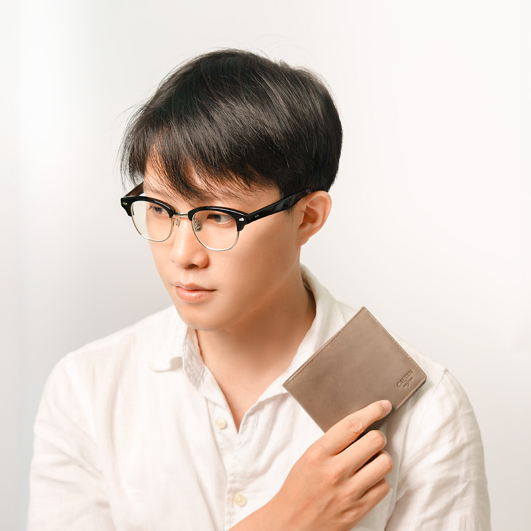 真皮輕薄對折零錢短夾-五色(075236)