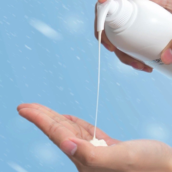 (預購商品 8/6收單) 碧兒泉 超保濕亮膚身體乳 400ml