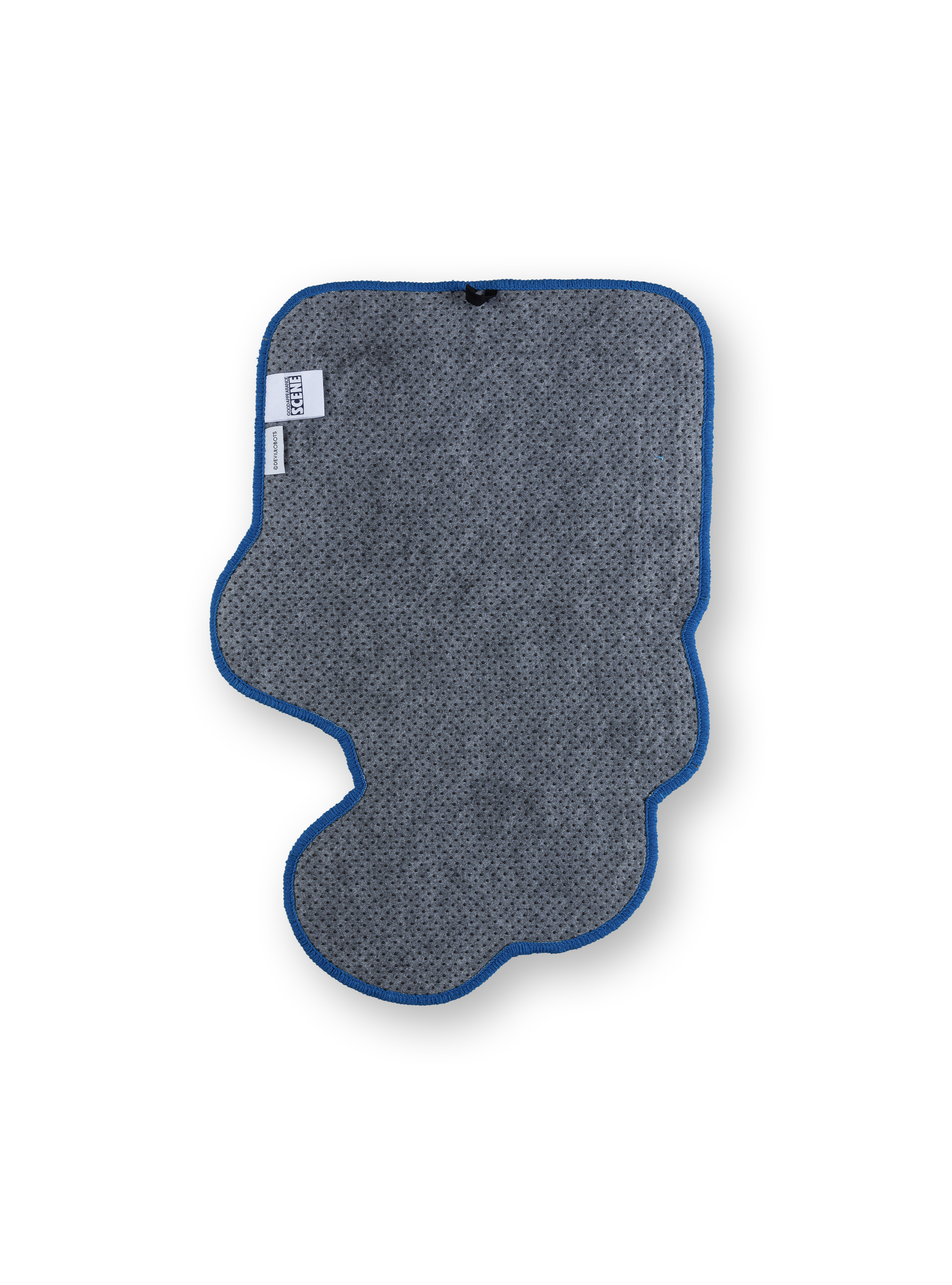 TO-FU IP CARPET // BLU_WHT