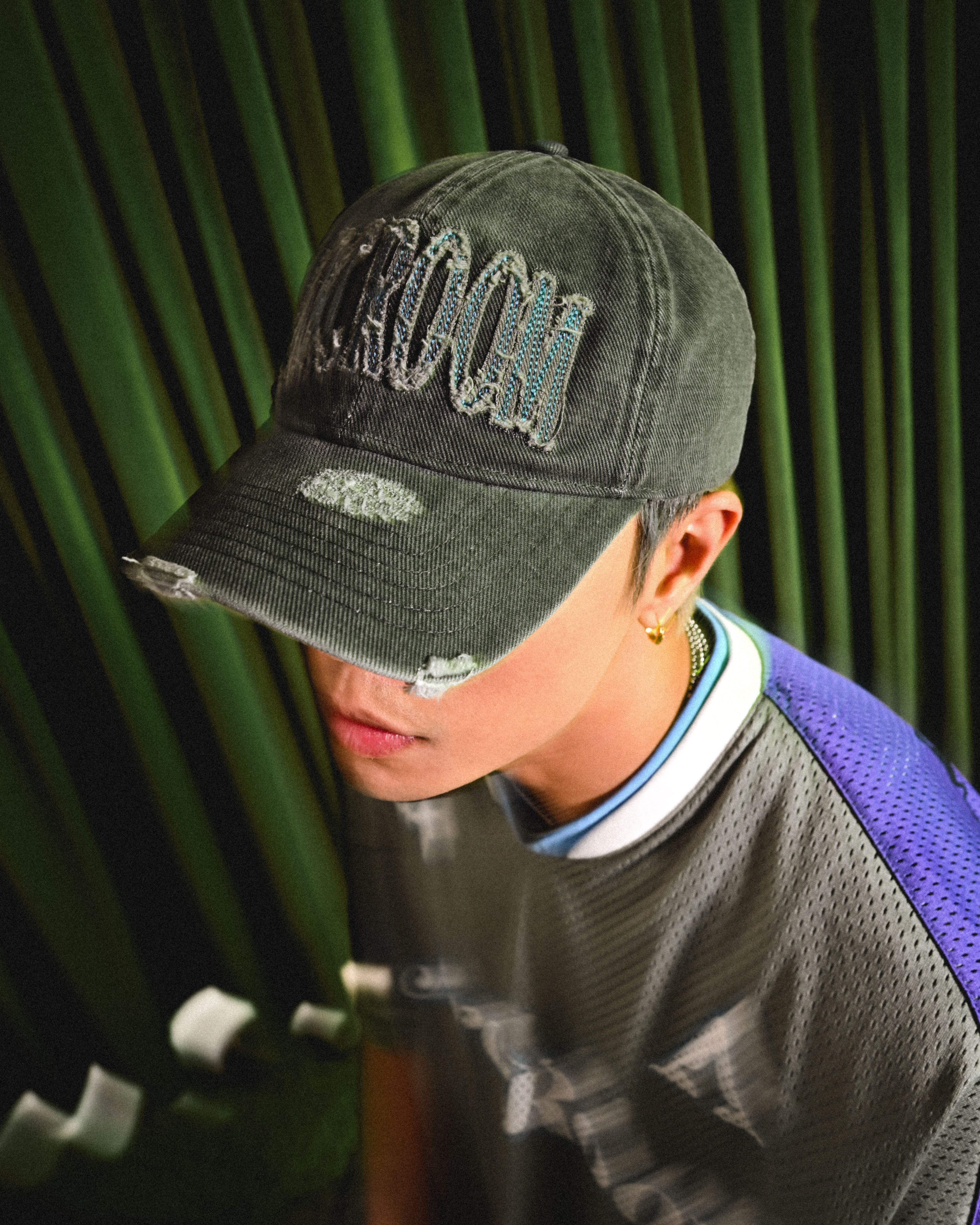 DAMAGED LOGO CAP - GREY