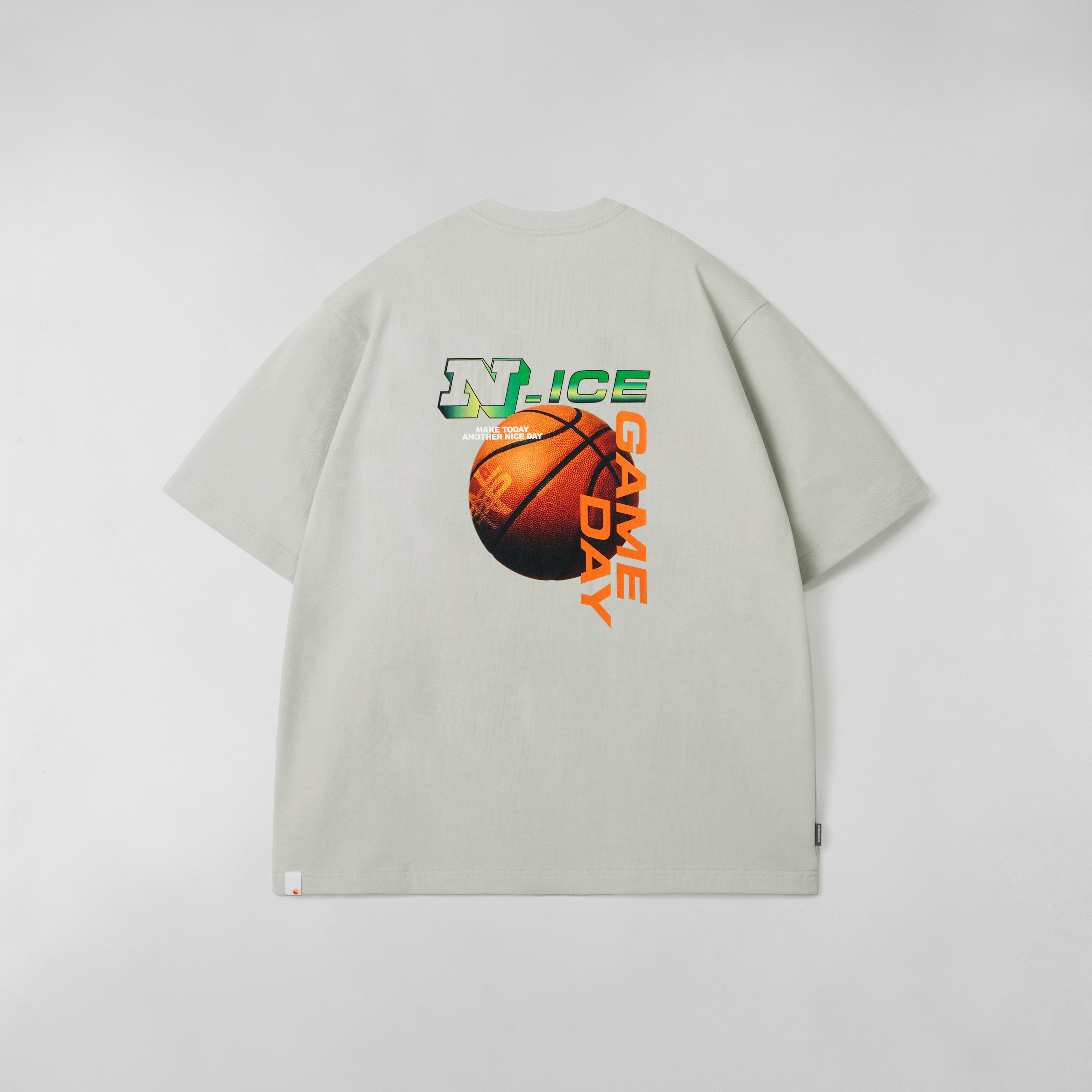 NICESUNDAYS | Basketball Graphic Tee "Gray"