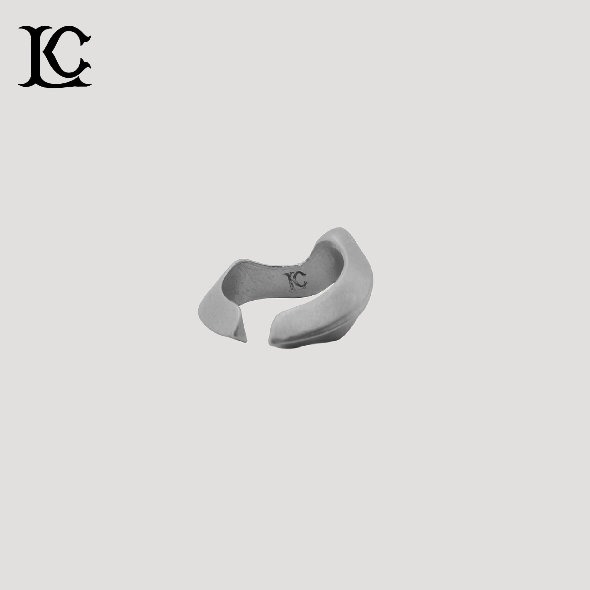 Liam Conner Linear Ear Cuff 線性耳扣