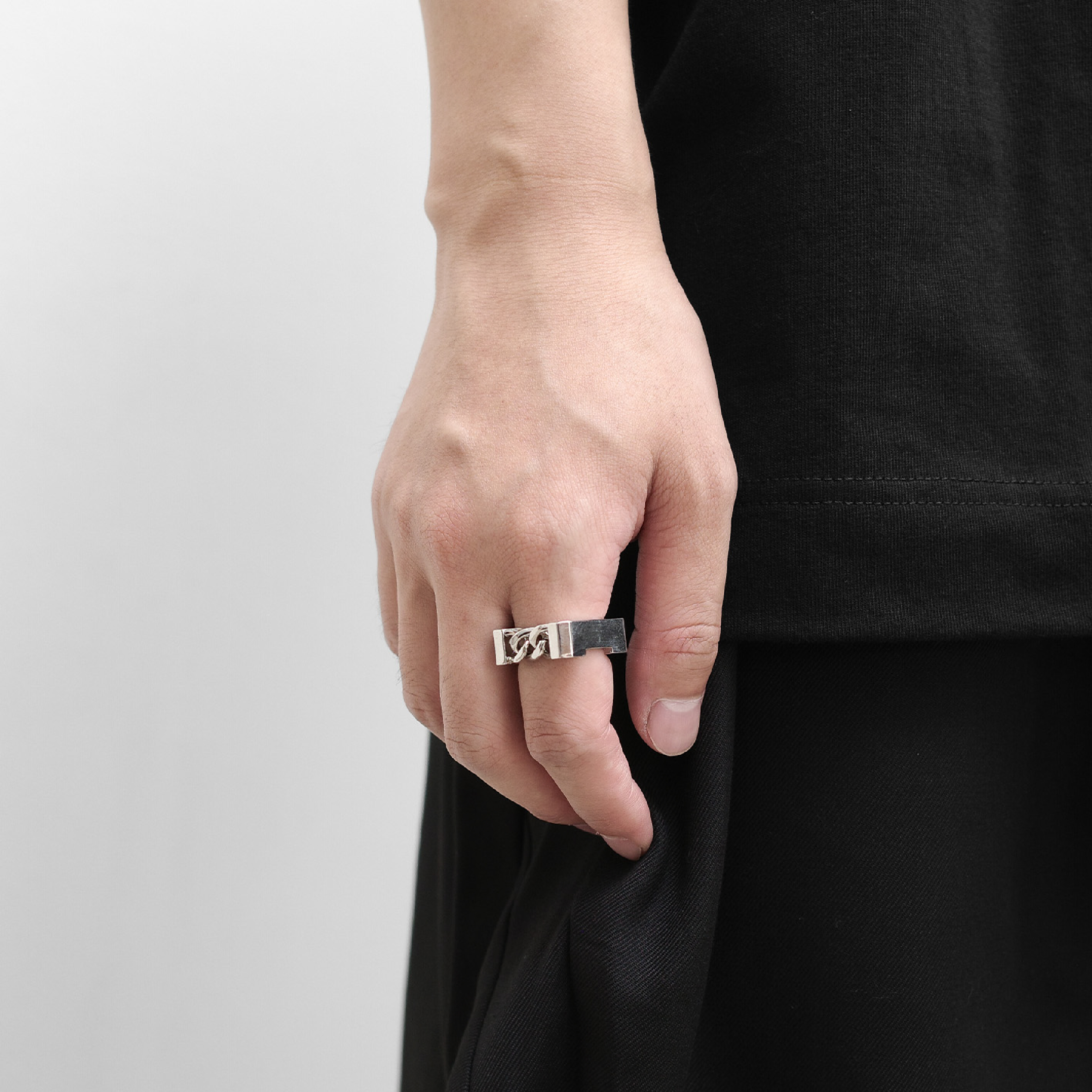 Liam Conner Deconstructed Ring 解構方形戒