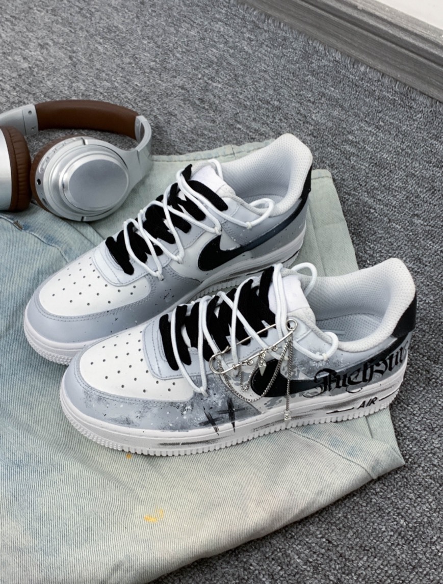 【訂製鞋款】NIKE AIR FORCE 1 AF1 暗夜主宰 雙鞋帶 塗鴉 歌德字 漸層 鍊條 CW2288-111(Team998-暗夜主宰)