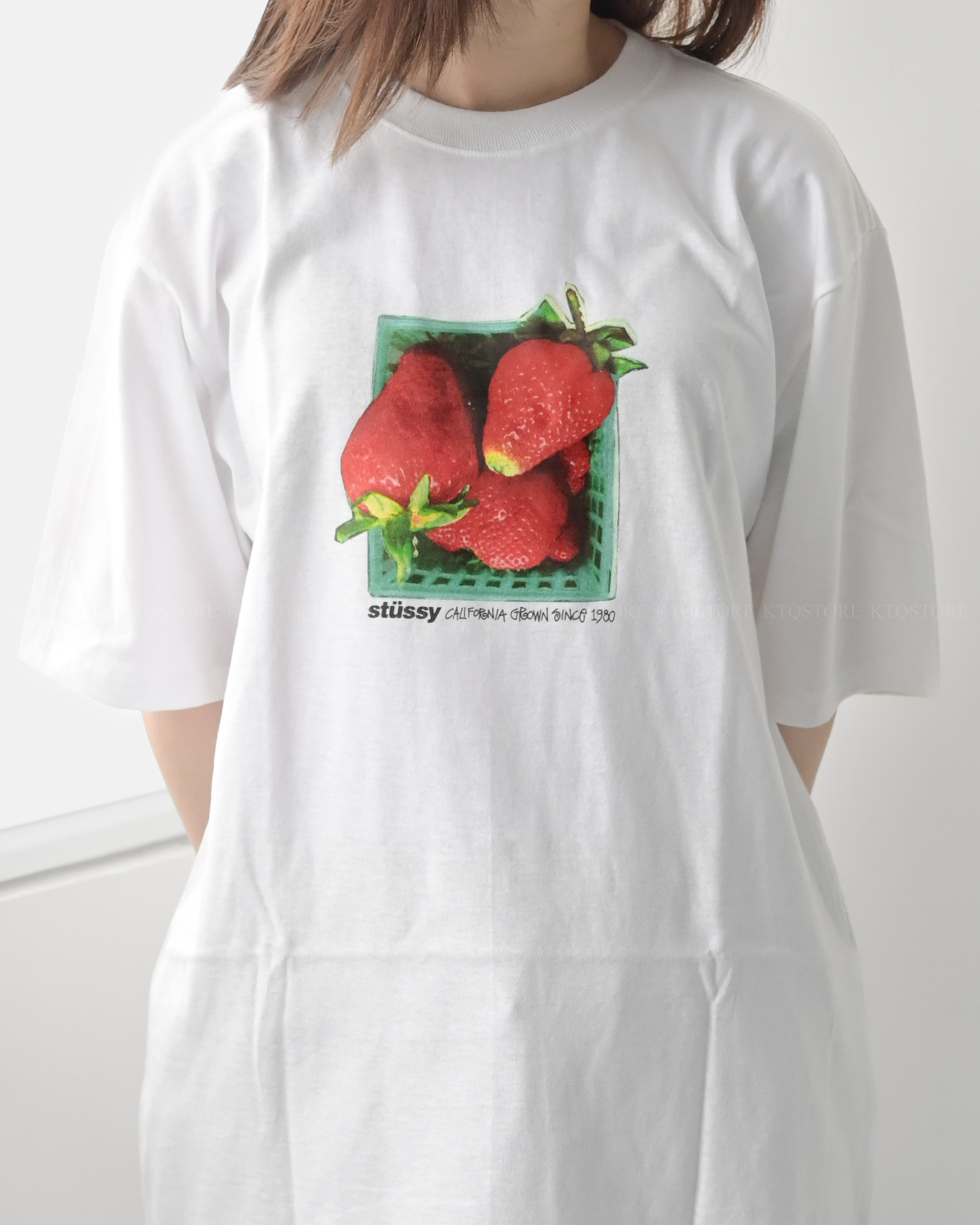 KTQ STORE ‧ Stussy Berries Tee 草莓短T 黑/白
