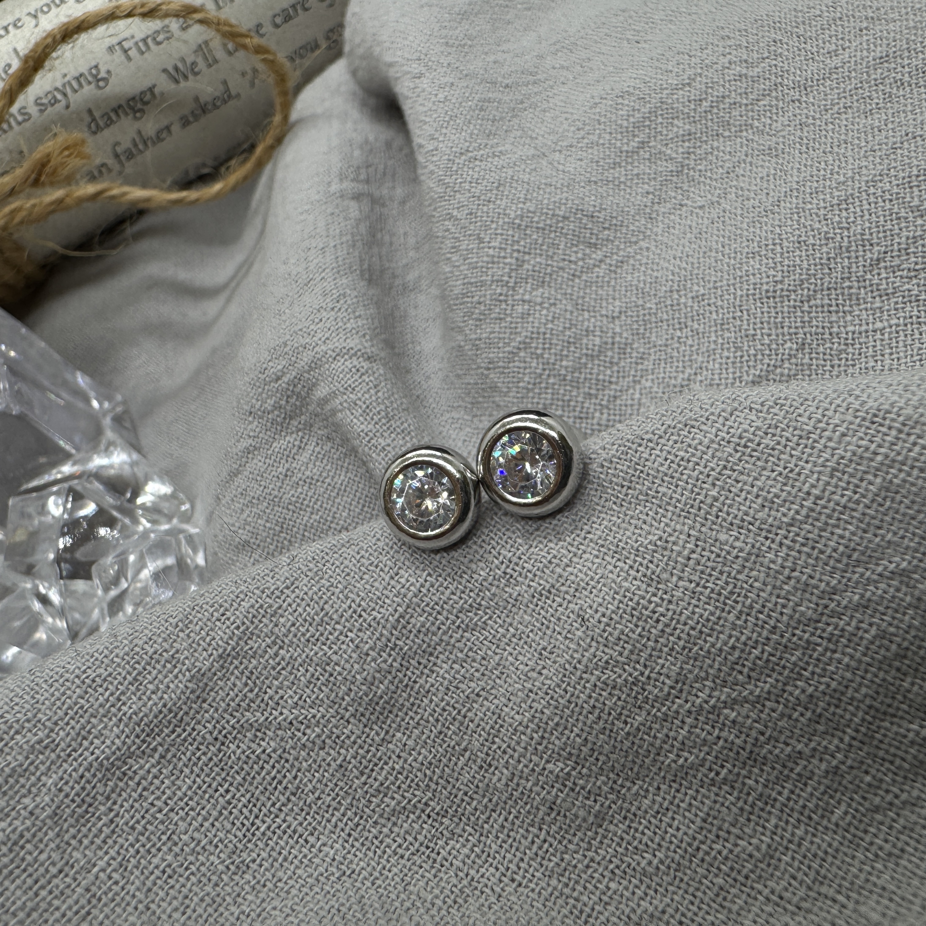 鏡光圓鑽 - 轉珠耳環