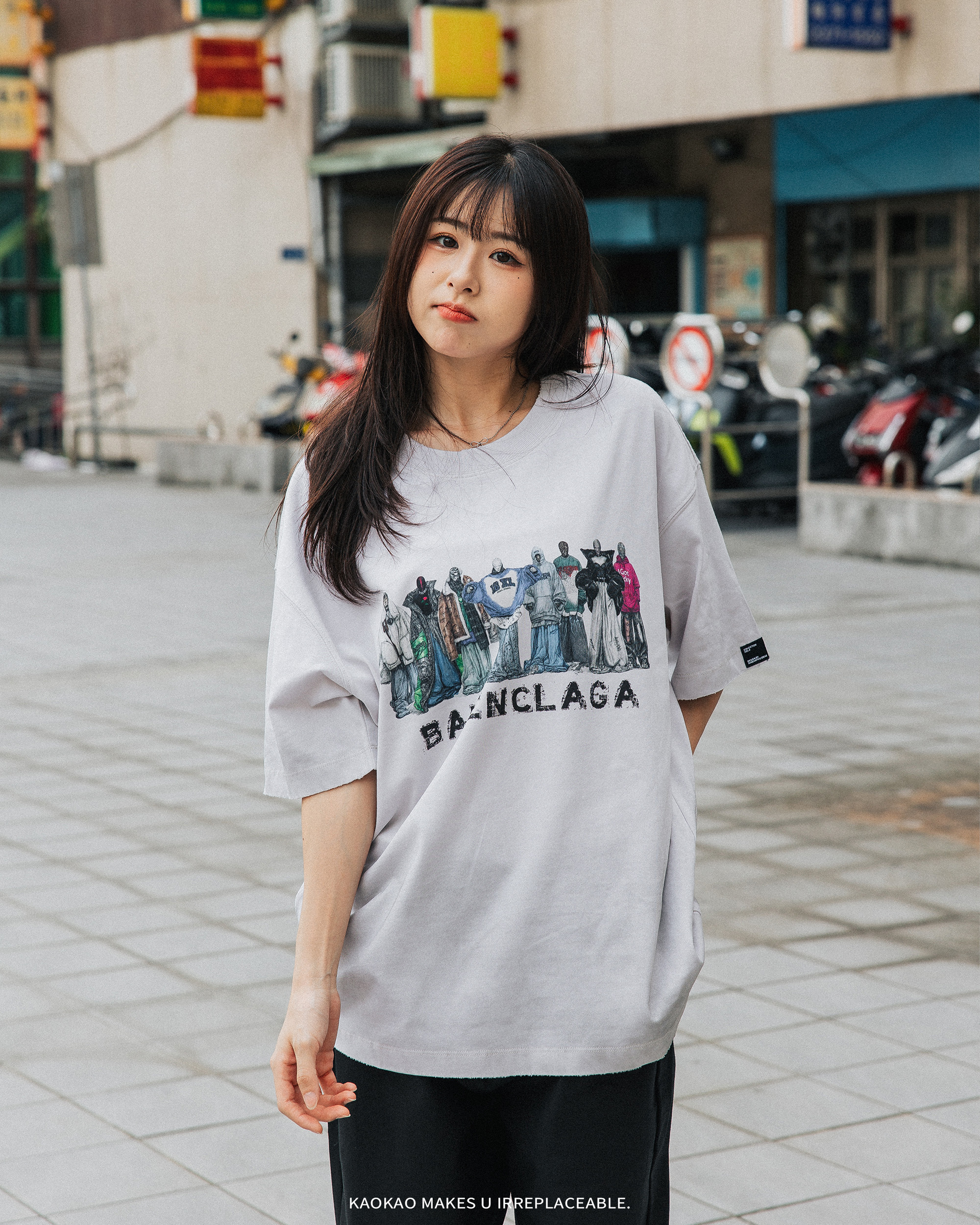 JIA MENG 惡搞人群巴黎 印花短t