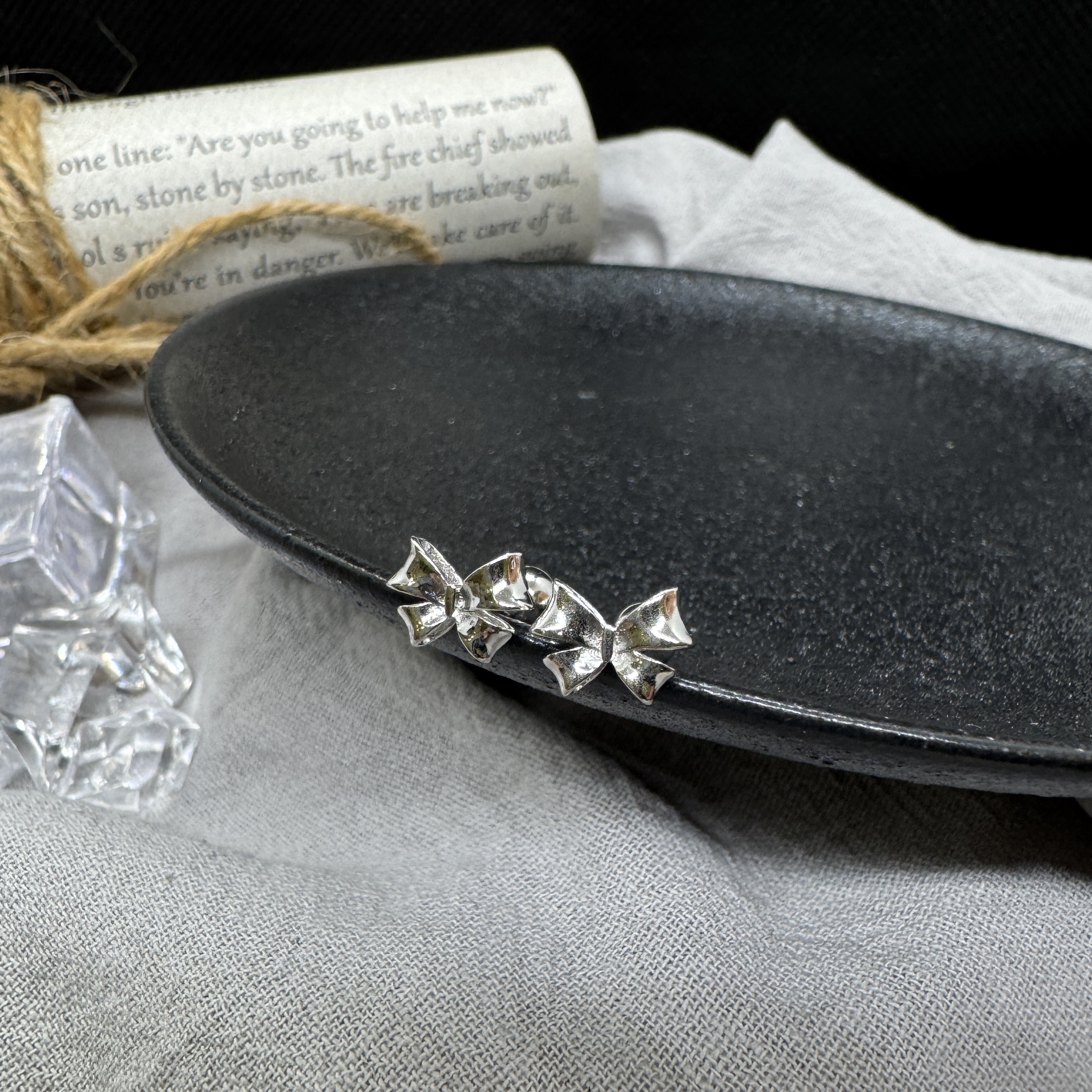 鏡面緞結 - 轉珠耳環