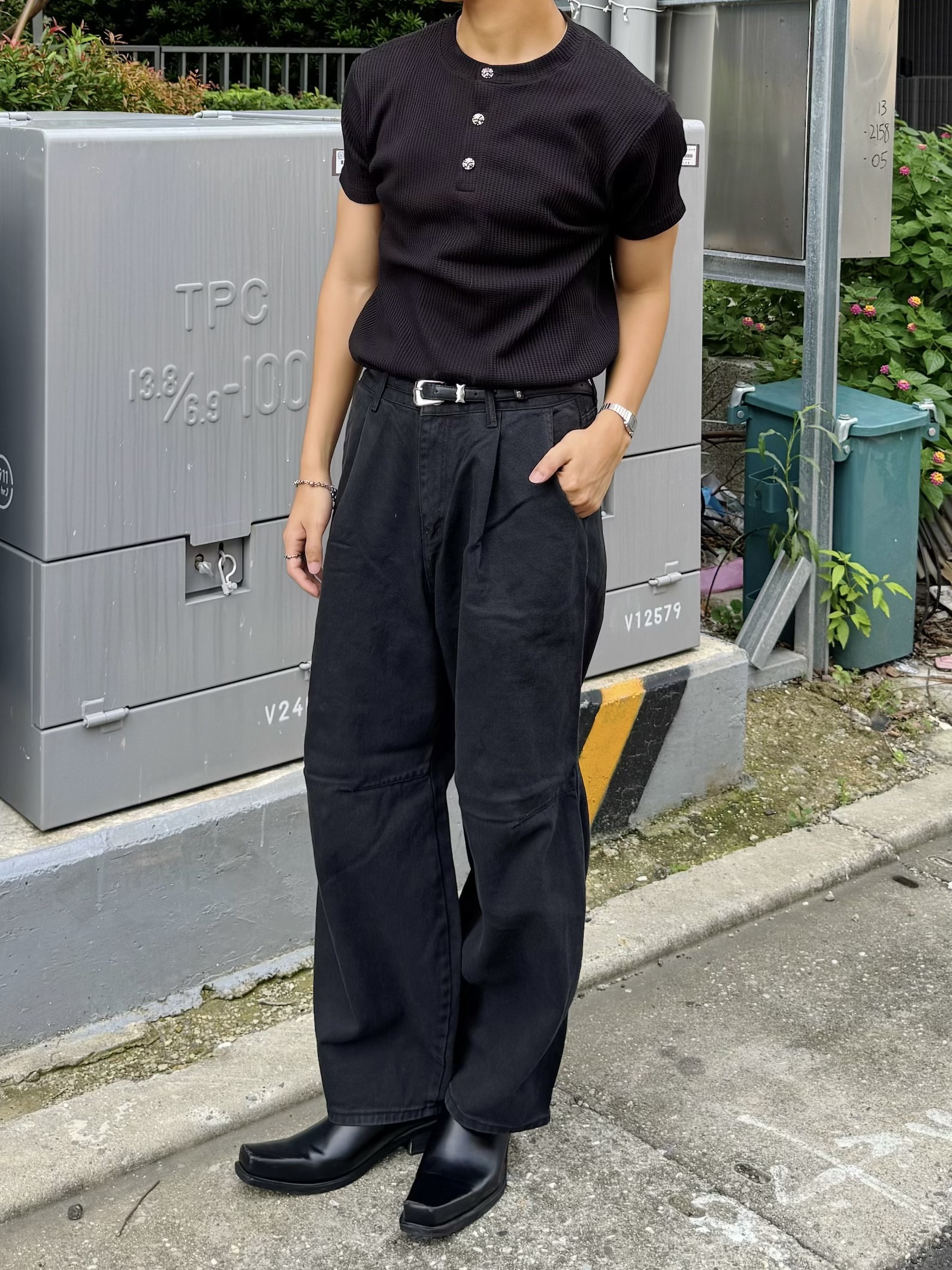 十字架金屬華夫格短袖