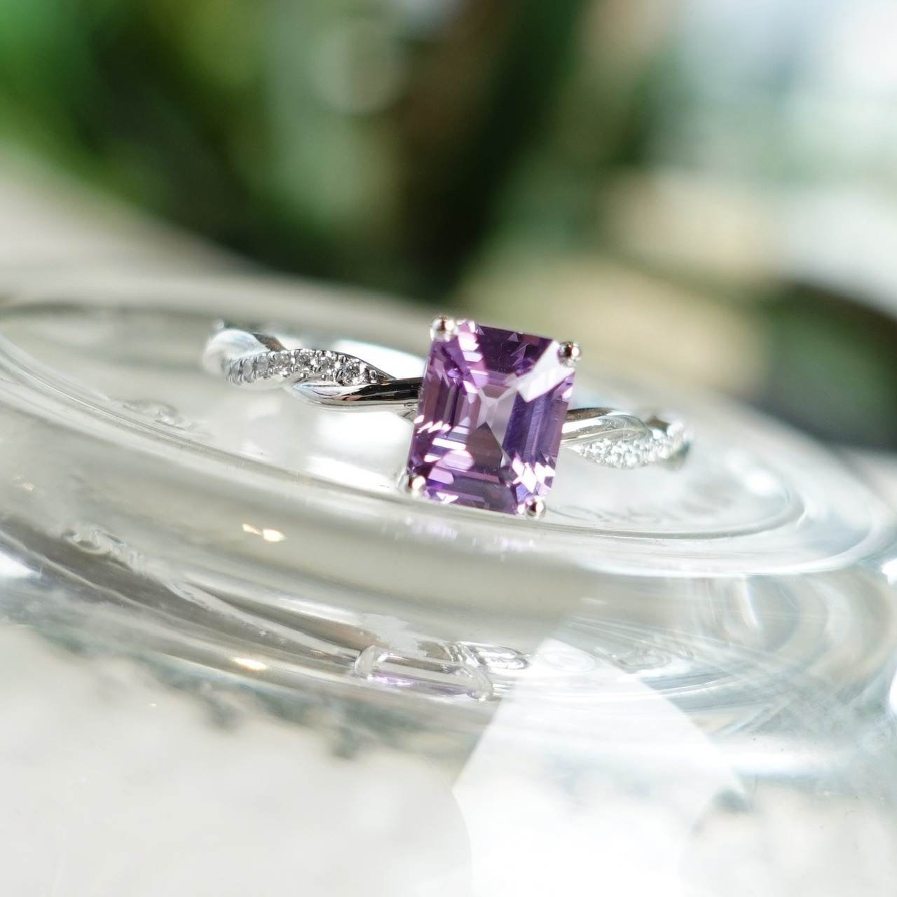 18K金無燒薰衣草紫色藍寶石鑽石戒指-配CGTL寶石鑑定證書