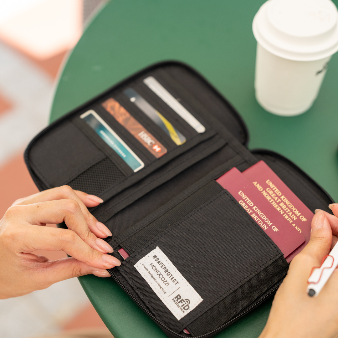 Bon Voyage | Travel Docs Organiser - Black