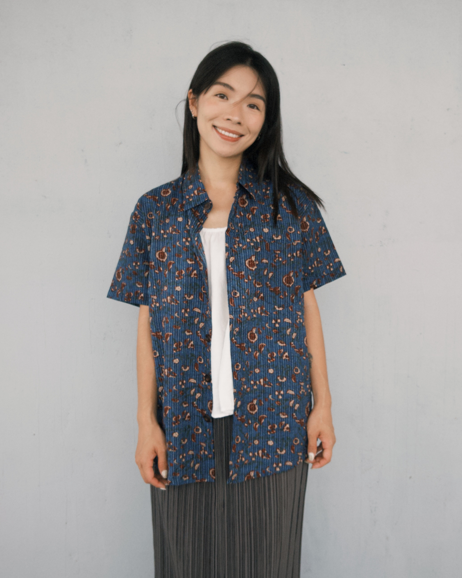 印度蓋染工藝親膚純棉 襯衫 - 藤蔓海藍